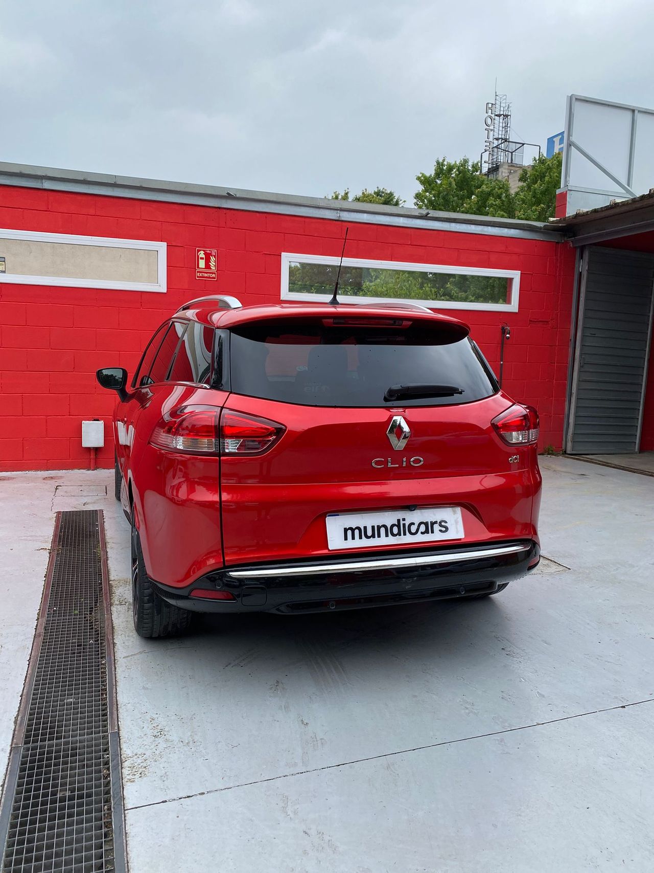 Renault Clio Sport Tou. Zen Energy dCi 90 EDC - Foto 13