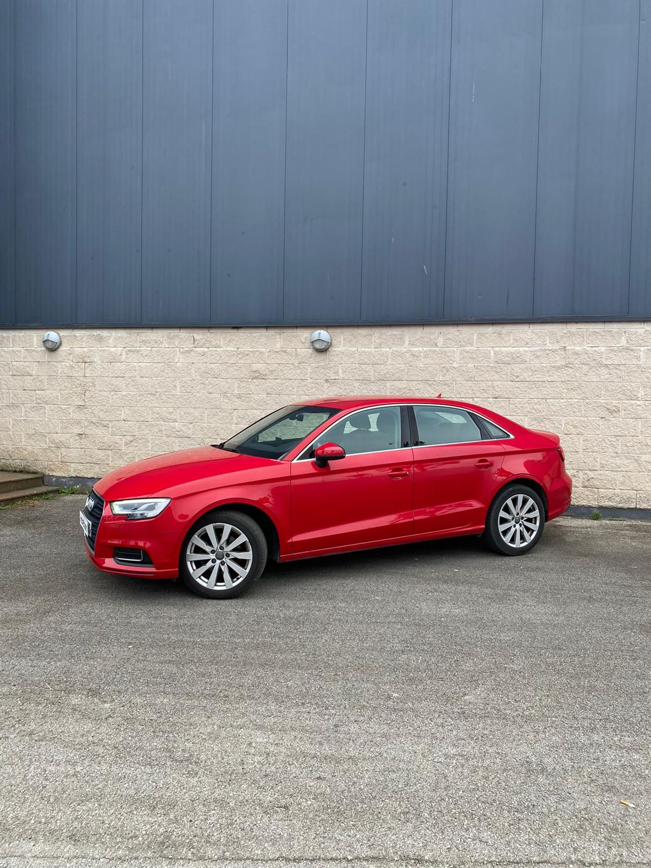 Audi A3 design edition 1.6 TDI 85kW(116CV) Sedan - Foto 6
