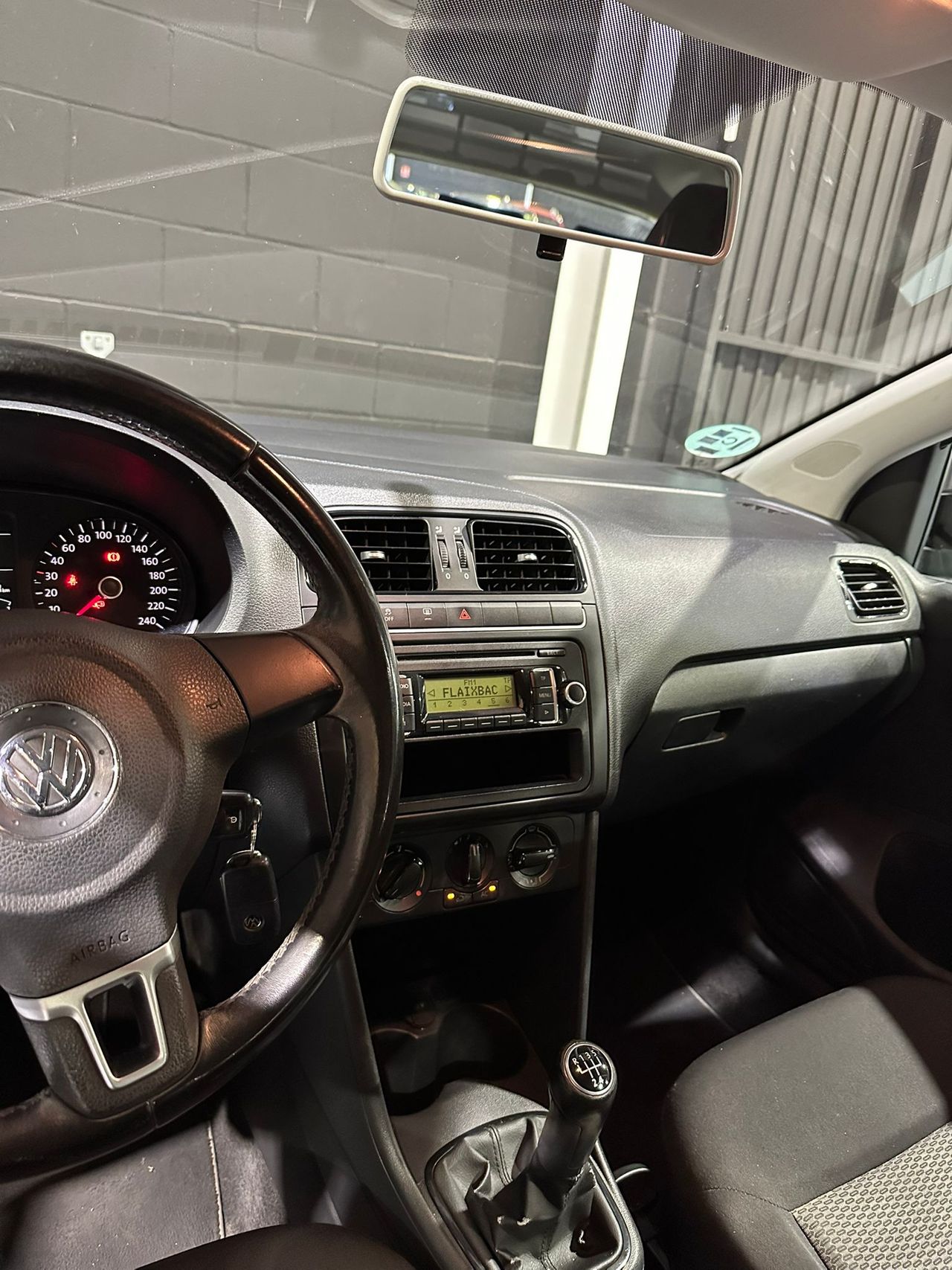 Volkswagen Polo 1.2 70cv Advance - Foto 14