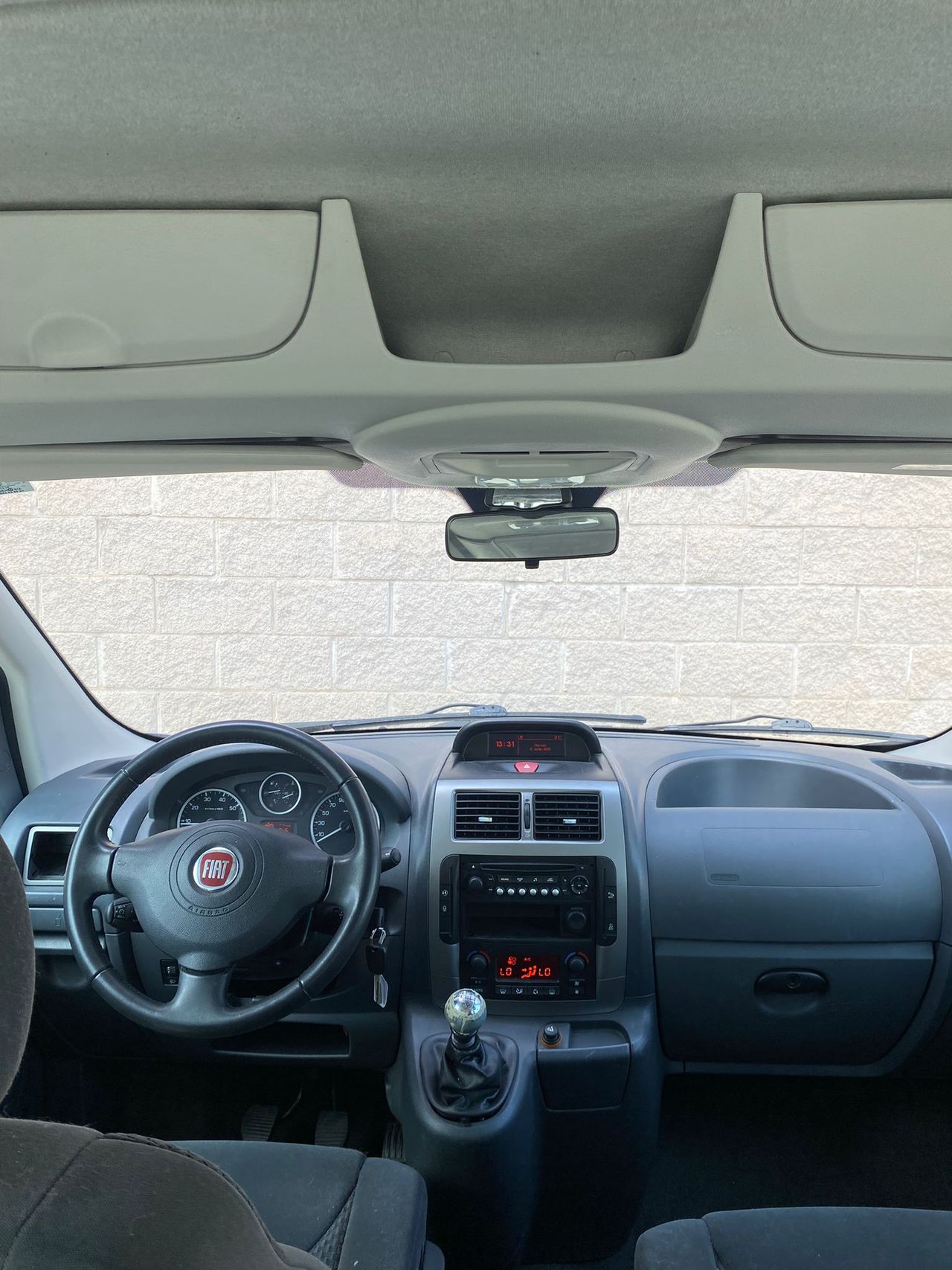 Fiat Scudo 2.0 JTDM Panorama Executive L1H1 130 Multijet  - Foto 12