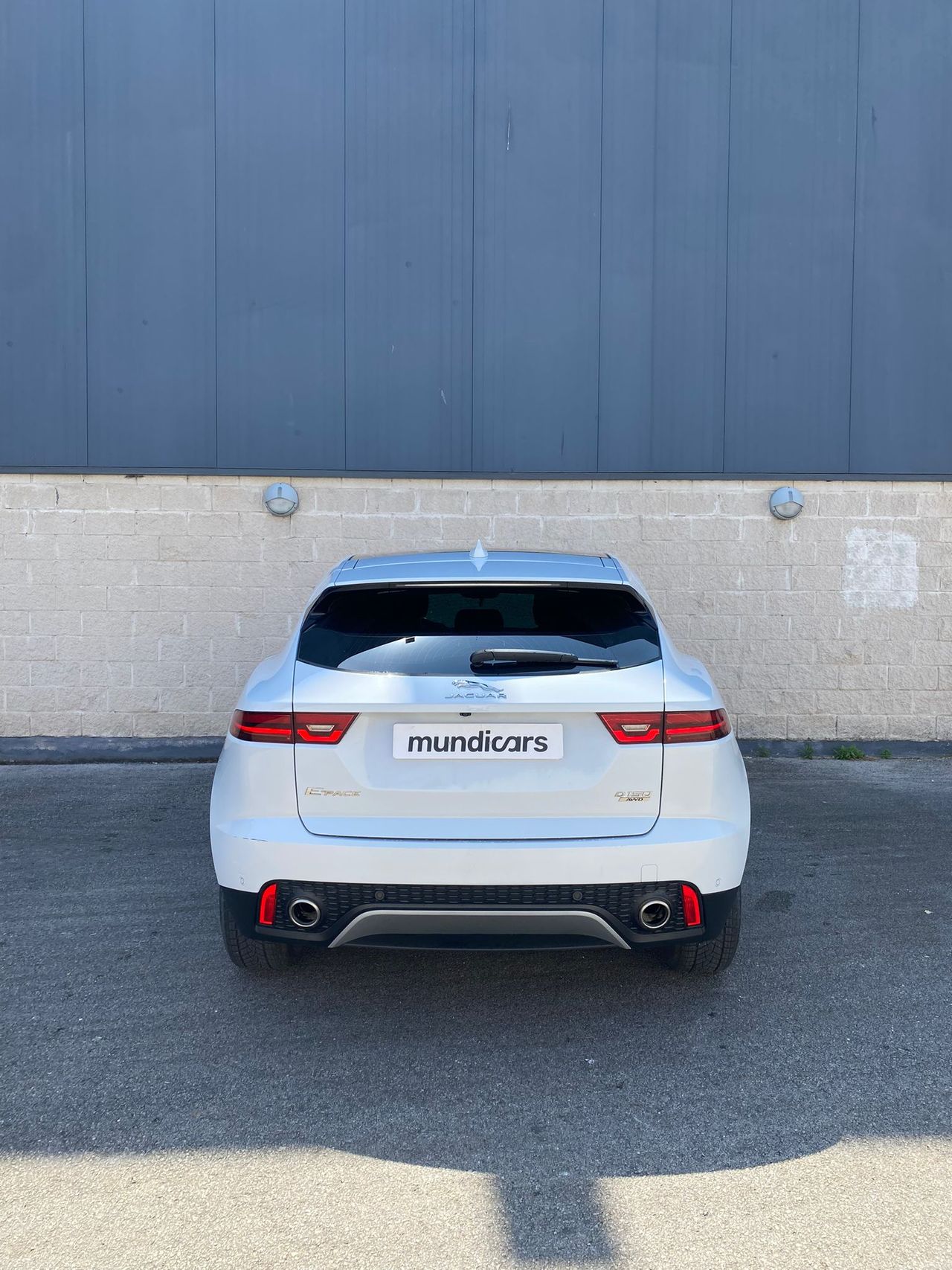Jaguar E-Pace 2.0D 110kW R-Dynamic SE 4WD Auto - Foto 9