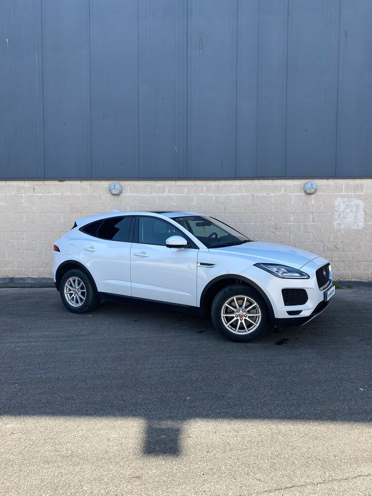Jaguar E-Pace 2.0D 110kW R-Dynamic SE 4WD Auto - Foto 4