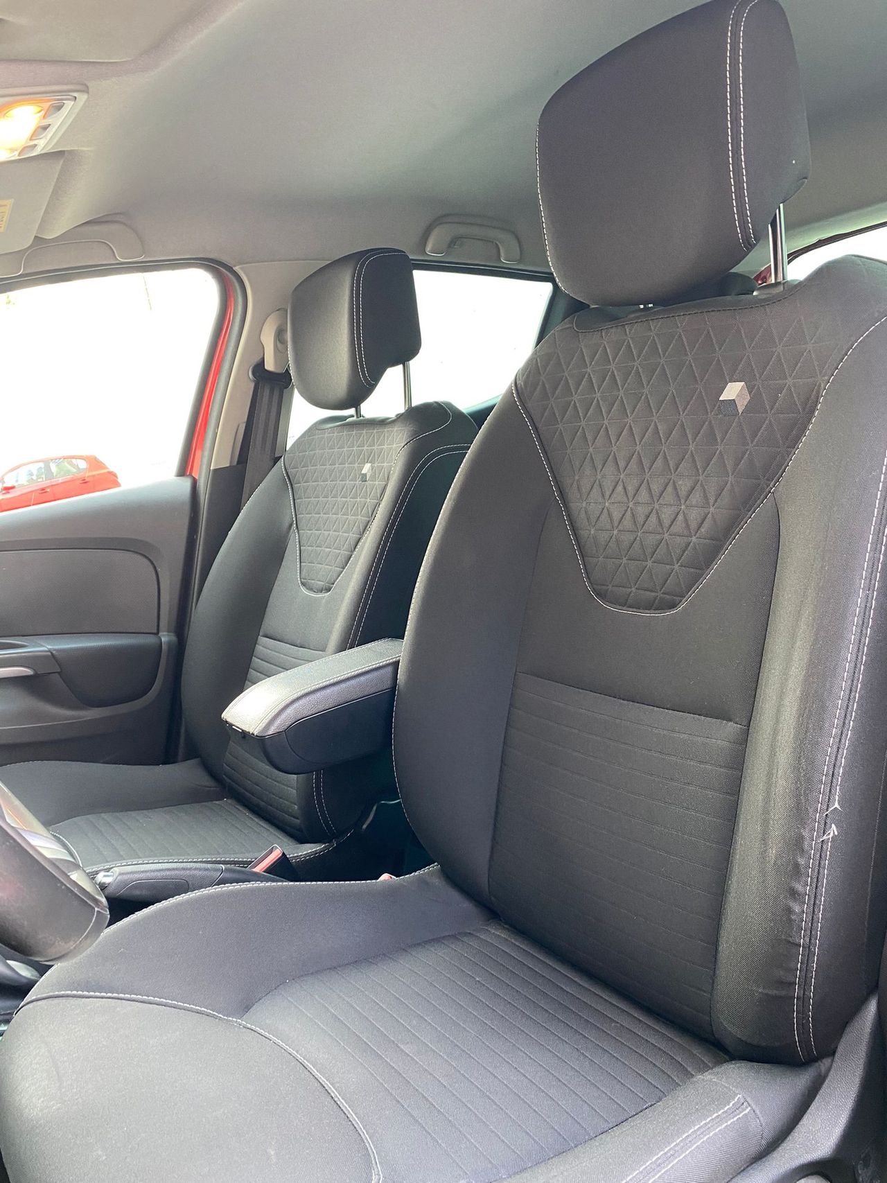 Renault Clio Zen Energy dCi 90 EDC - Foto 14