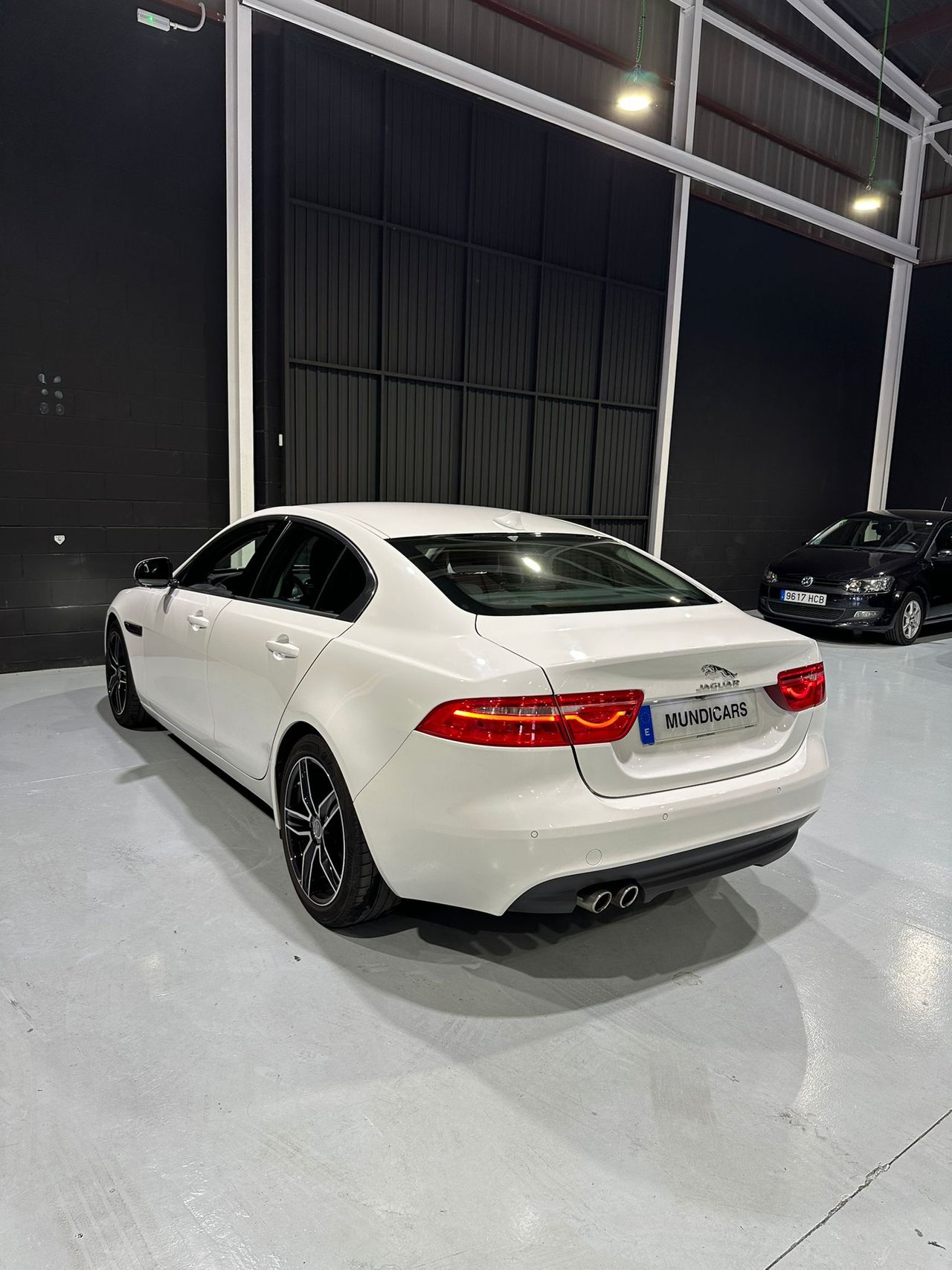 Jaguar XE 2.0 AJ200D Diesel Auto RWD XE Prestige - Foto 10