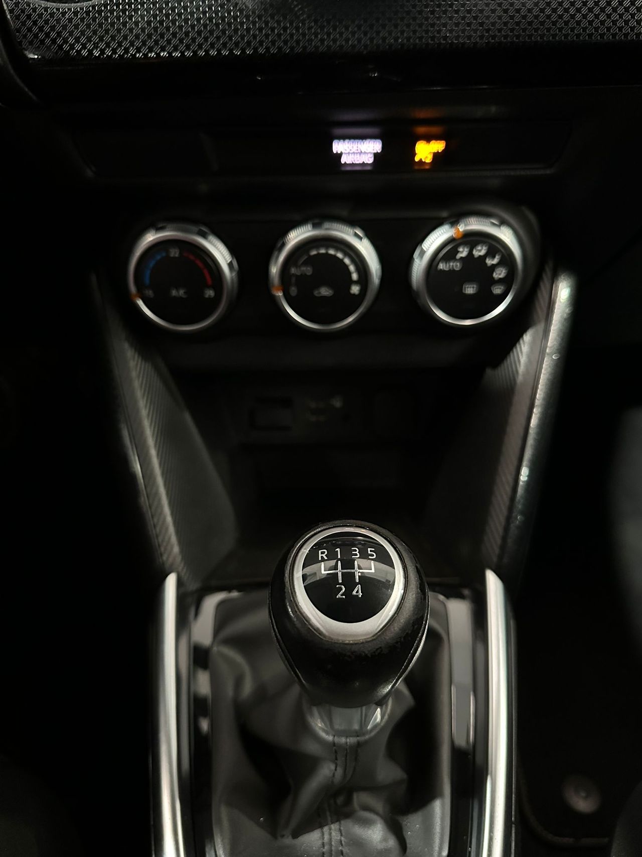 Mazda 2 1.5 GE 66kW (90CV) Black Tech Edition - Foto 20