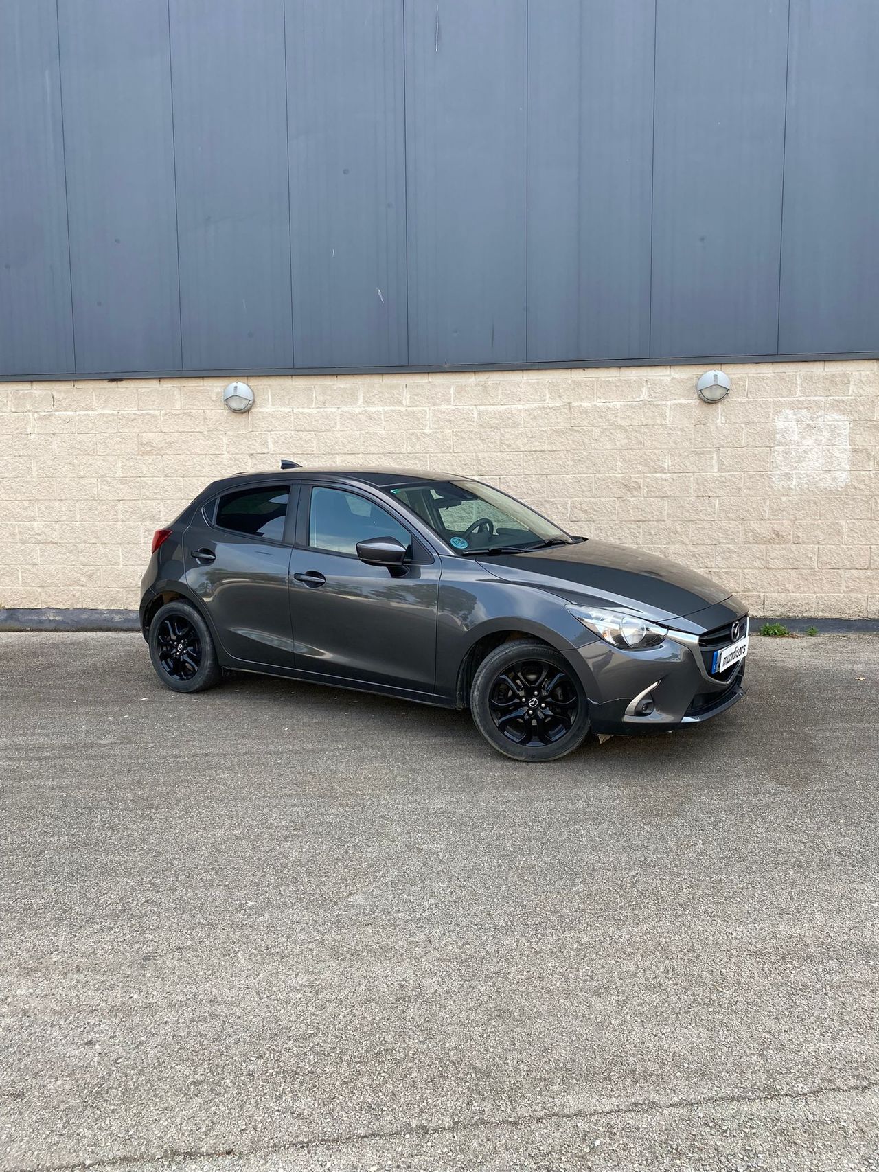 Mazda 2 1.5 GE 66kW (90CV) Black Tech Edition - Foto 4
