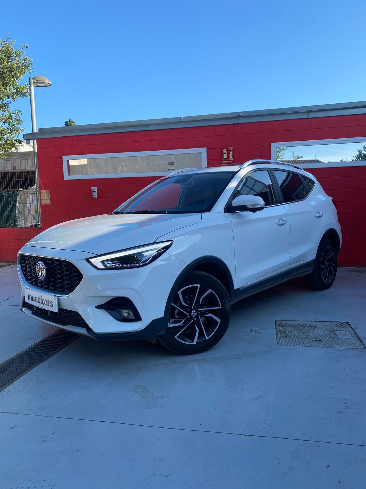 MG ZS 1.0T Luxury - Foto 8