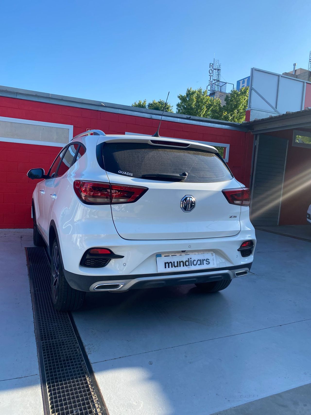 MG ZS 1.0T Luxury - Foto 13