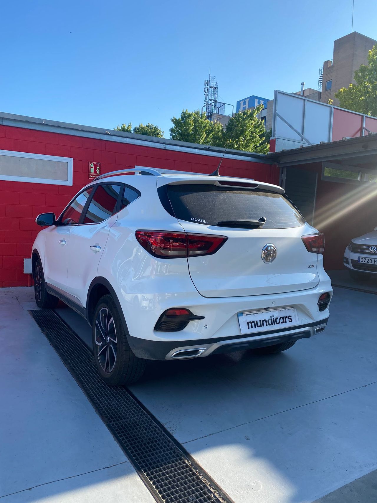MG ZS 1.0T Luxury - Foto 12
