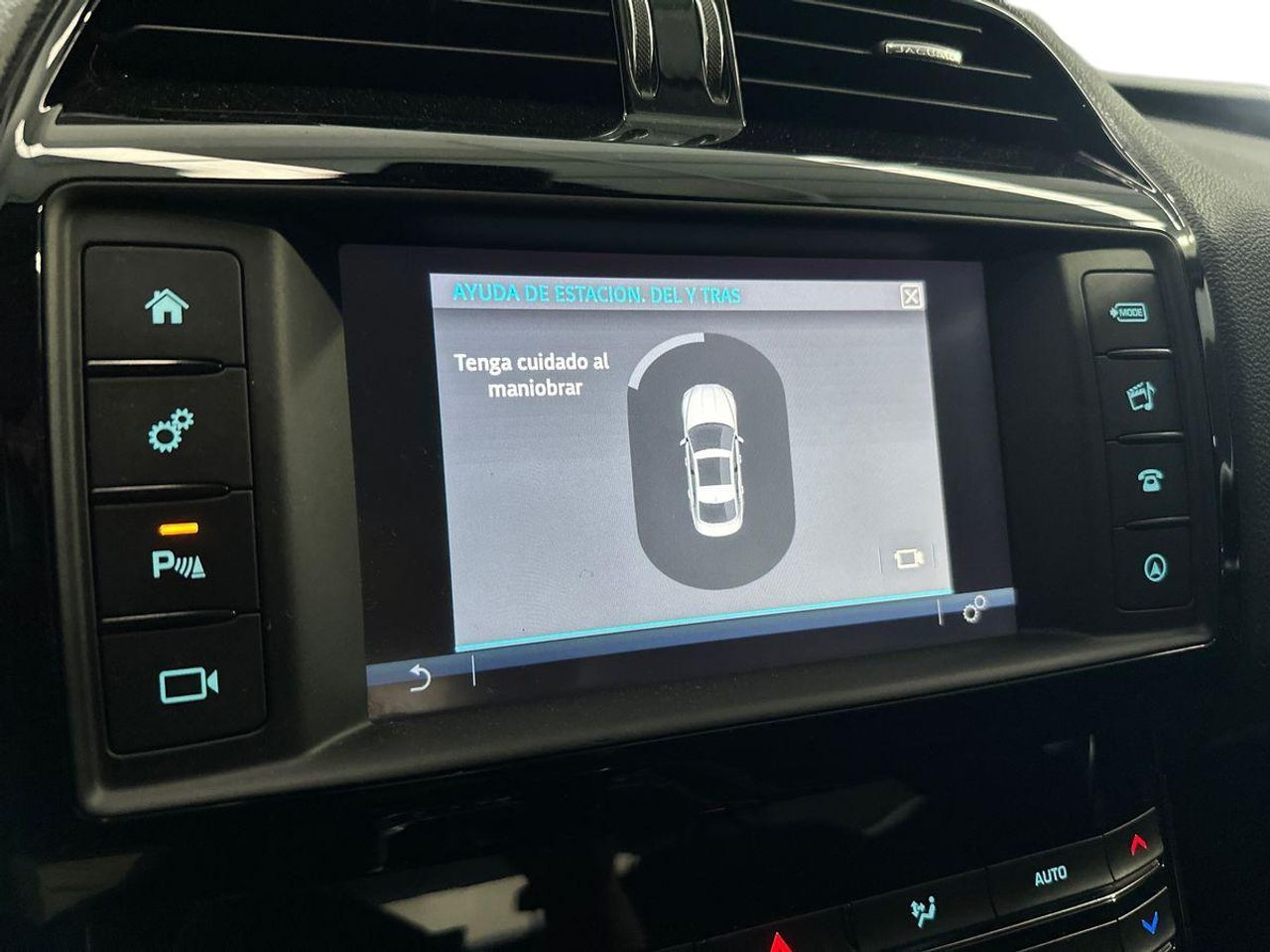 Jaguar XE 2.0 AJ200D Diesel RWD 180cv XE-Pure - Foto 15