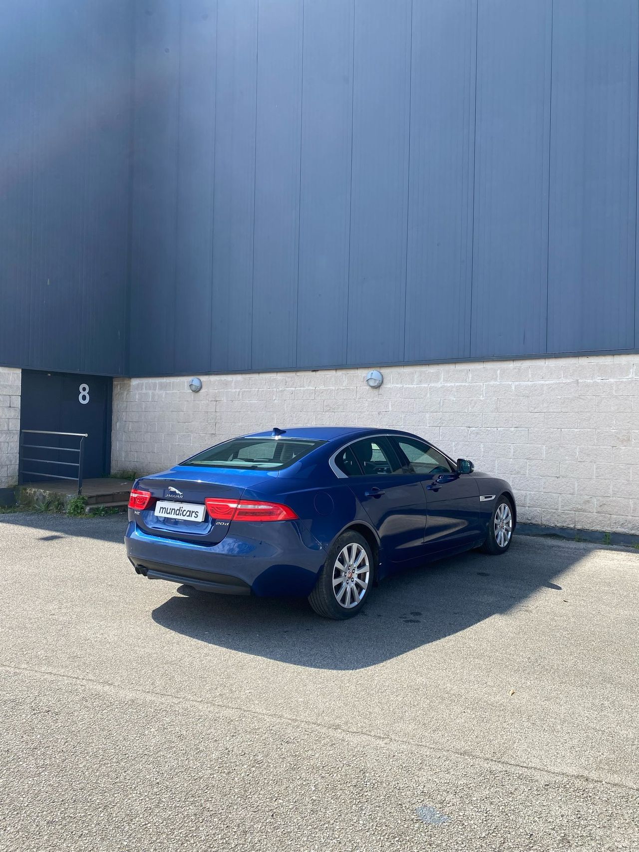 Jaguar XF 2.0D 180PS Portfolio - Foto 7