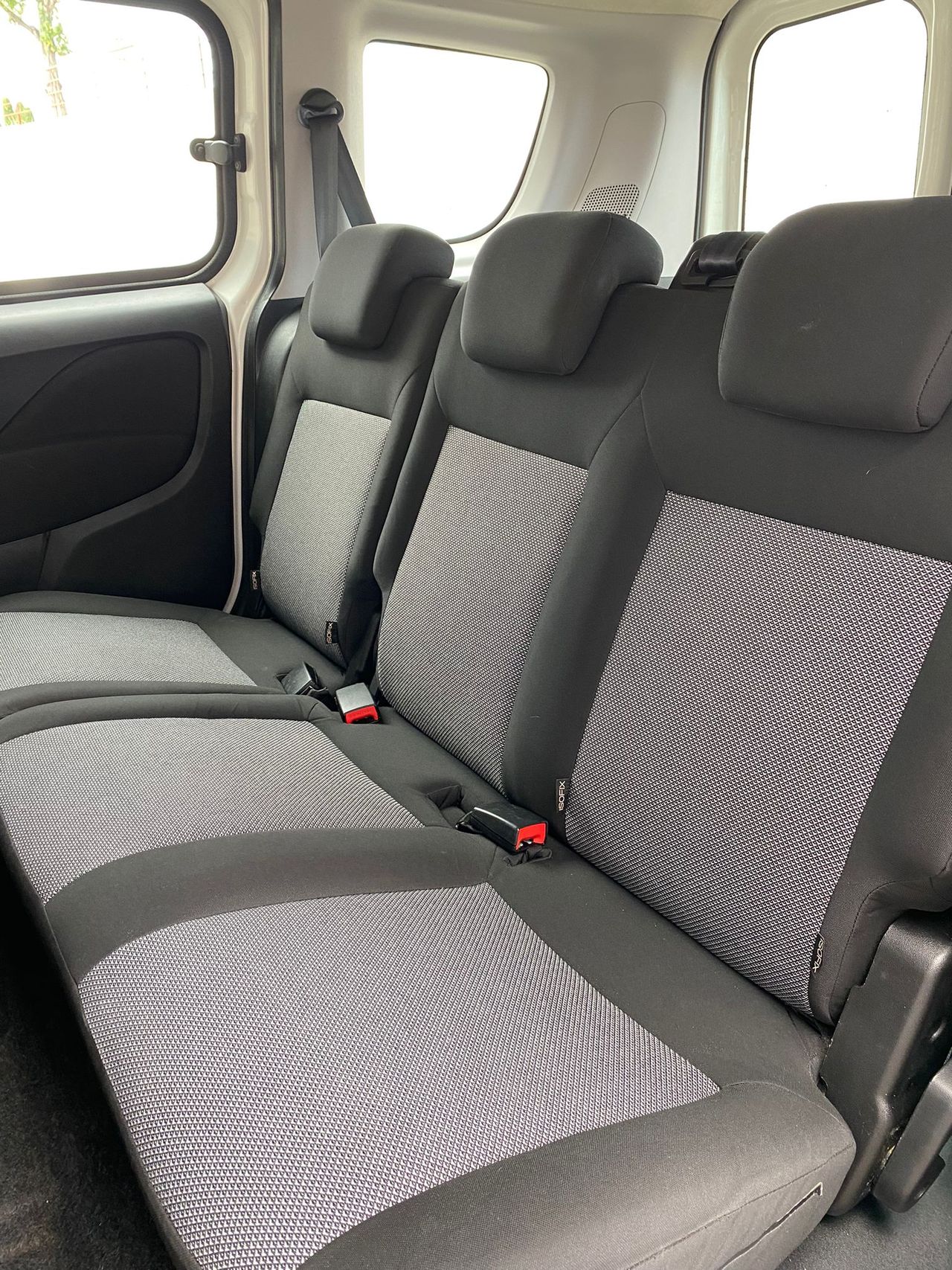 Fiat Doblò 1.3 M-Jet SX Maxi  - Foto 13