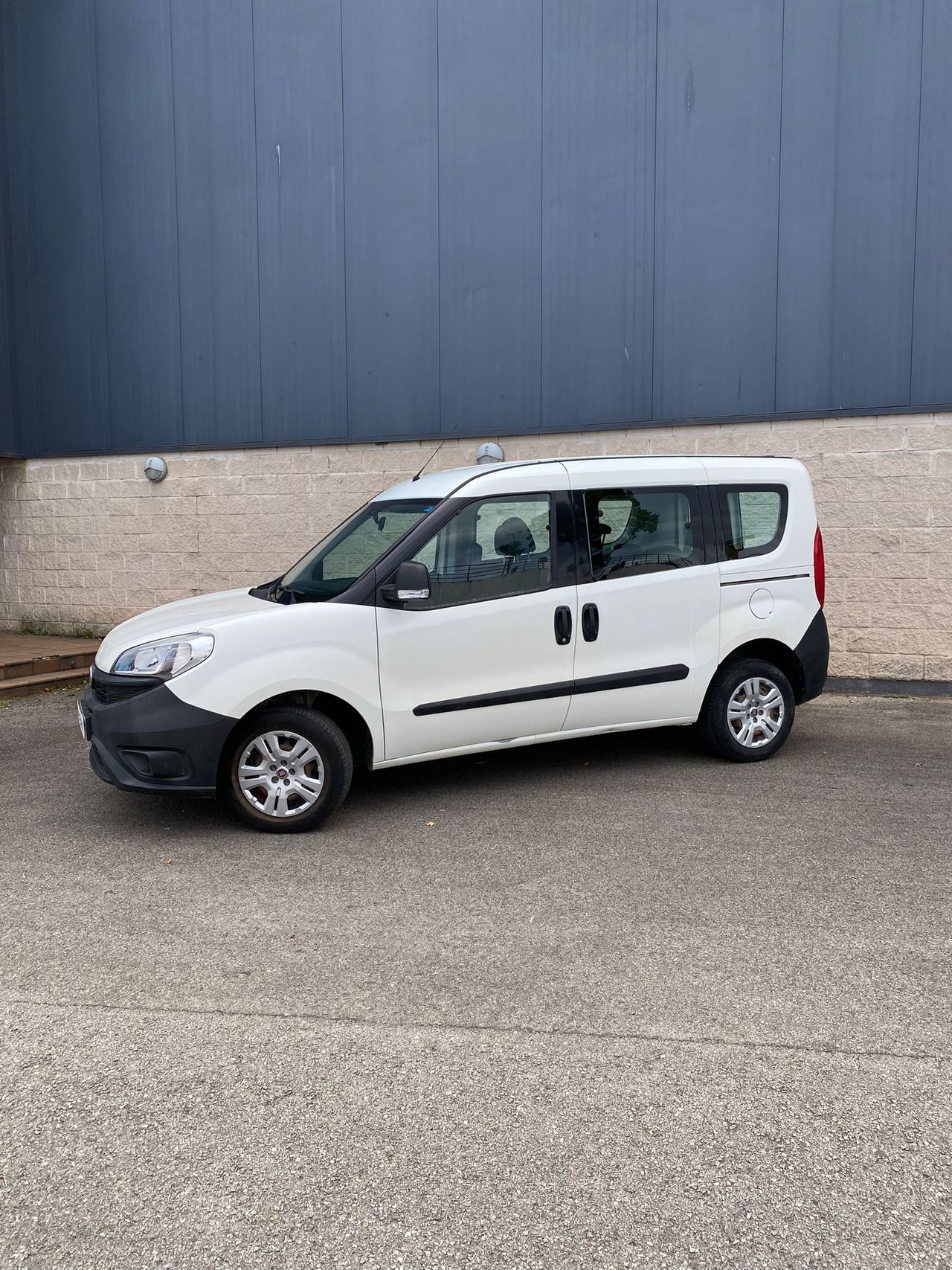 Fiat Doblò 1.3 M-Jet SX Maxi  - Foto 5