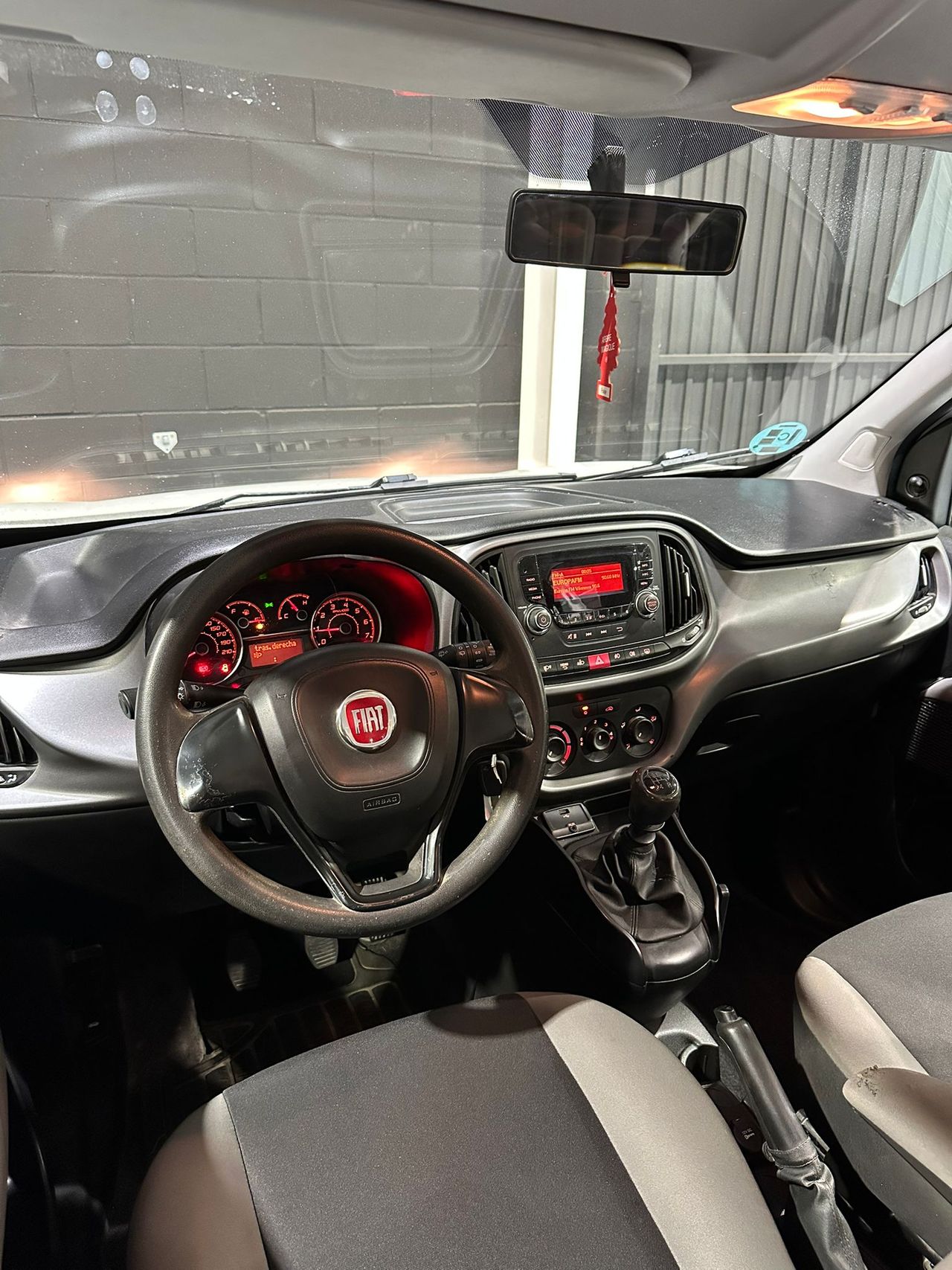 Fiat Doblò 1.4 Easy  - Foto 17
