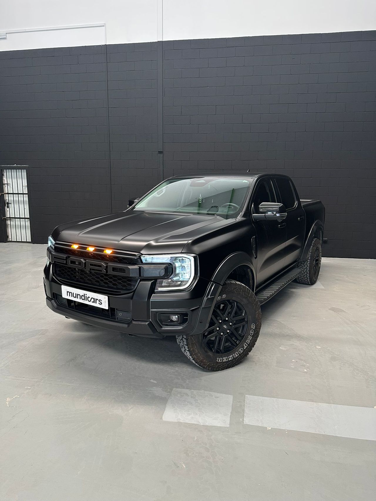 Ford Ranger 2.0 Ecobl 4x4 Dob Cab Wildtrack AT  - Foto 8