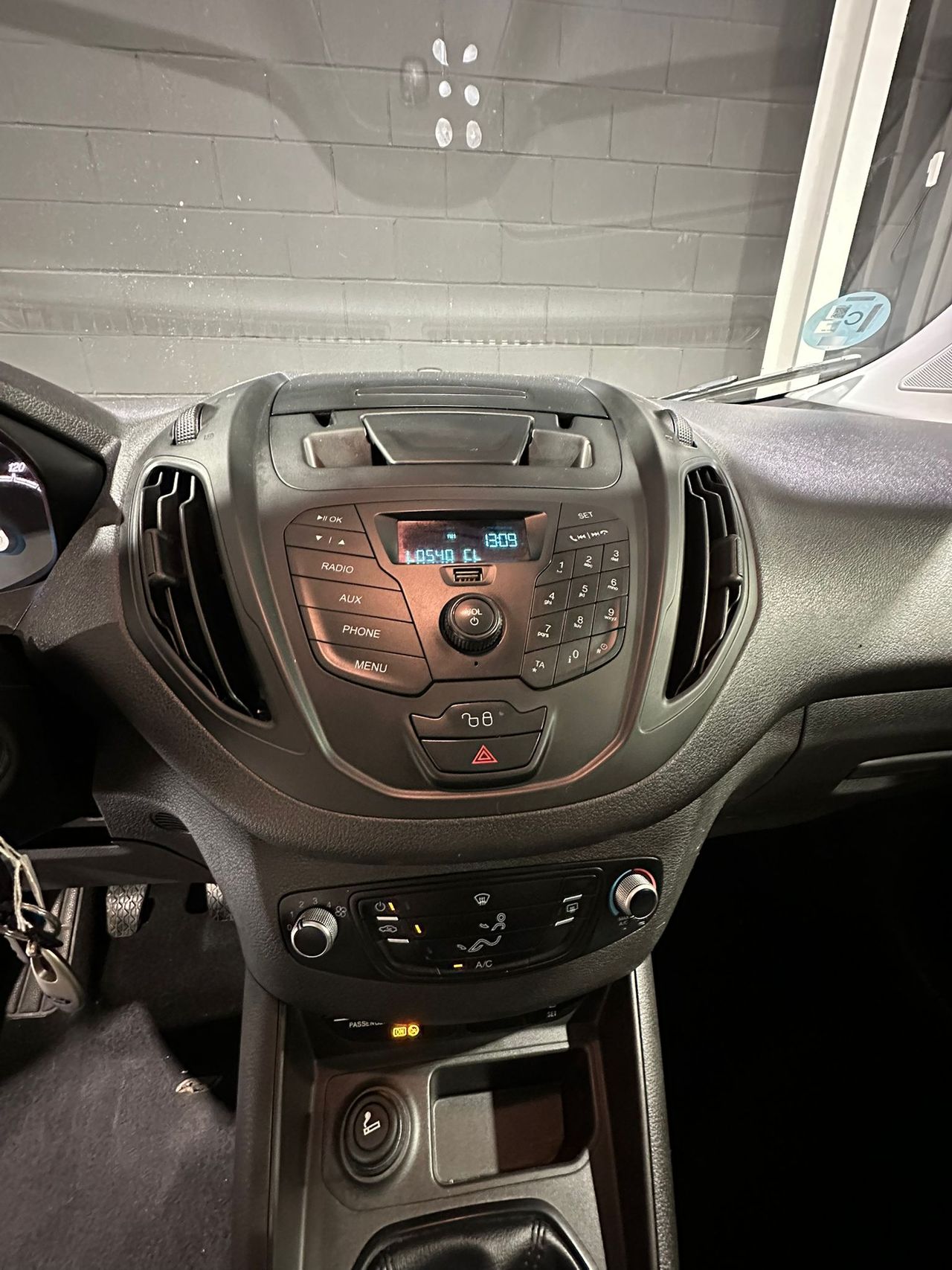 Ford Tourneo Courier 1.0 EcoBoost 74kW (100CV) Ambiente - Foto 13