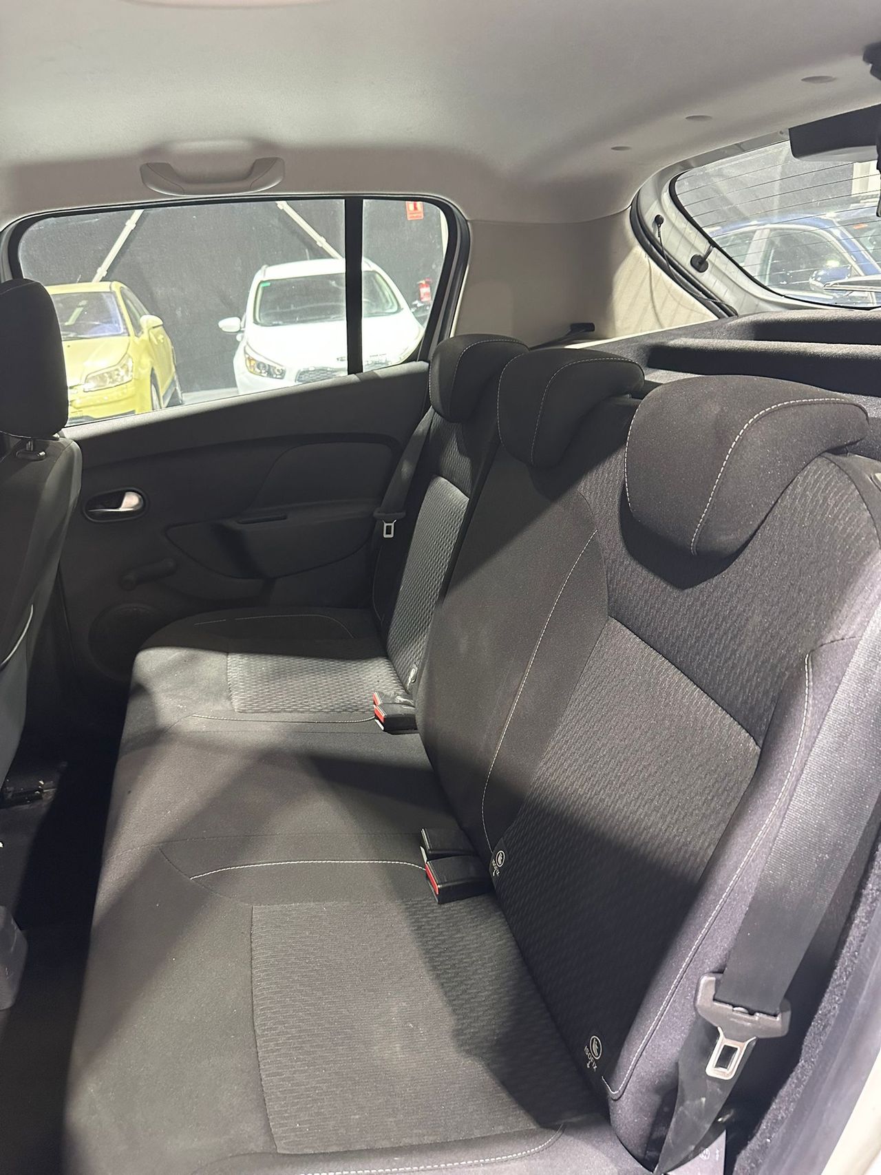 Dacia Sandero Comfort Blue dCi 70kW (95CV) - Foto 13