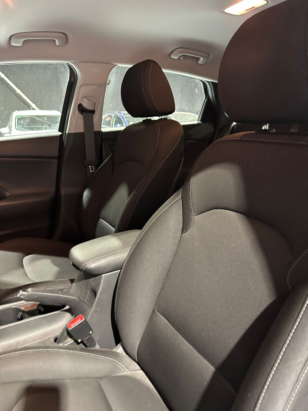 Hyundai i30 1.0 TGDI Tecno Fastback - Foto 17