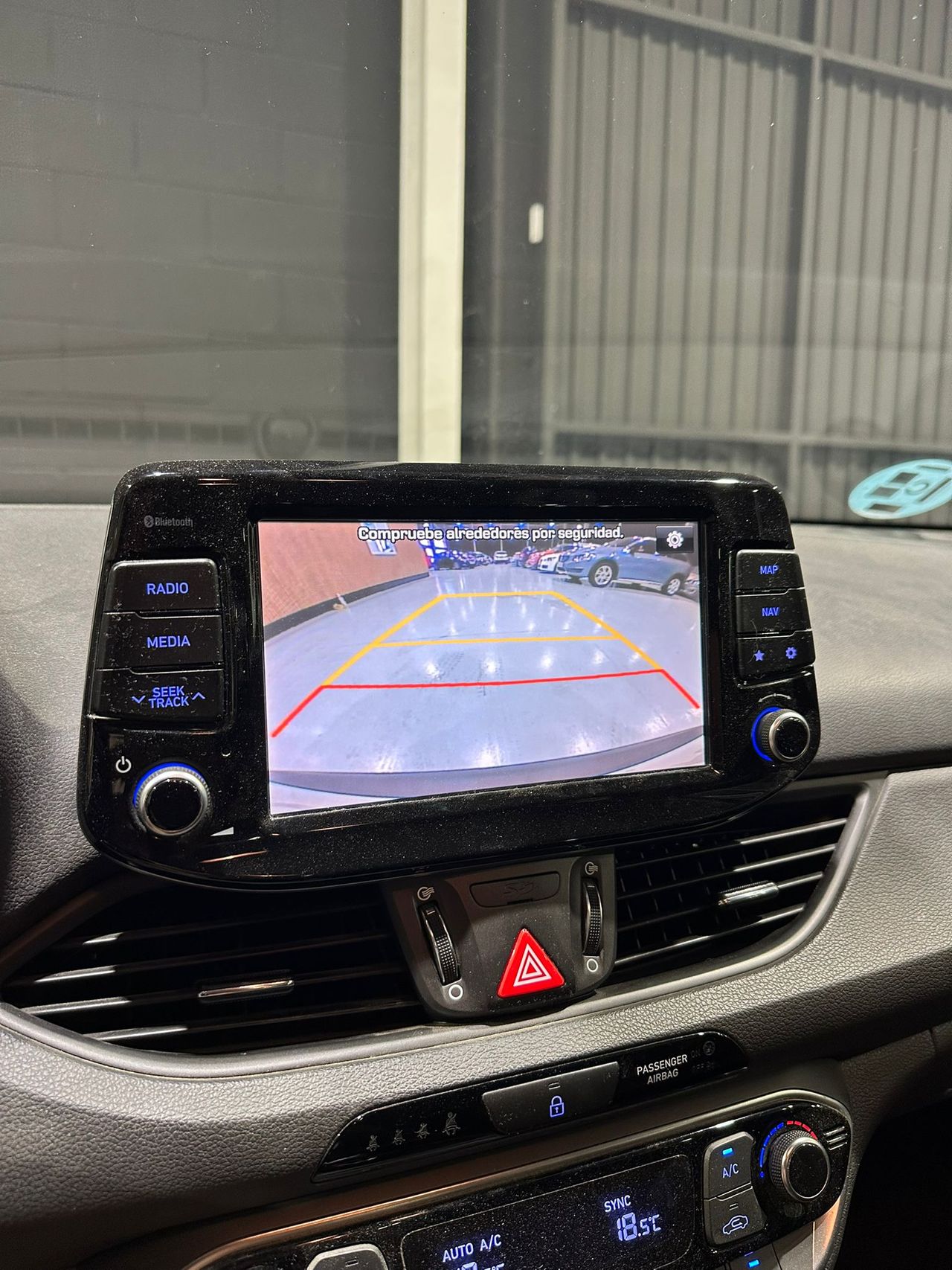 Hyundai i30 1.0 TGDI Tecno Fastback - Foto 10