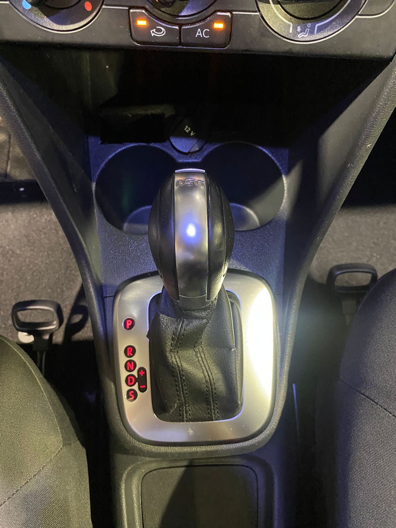 Volkswagen Polo 1.4 85cv DSG Advance - Foto 11