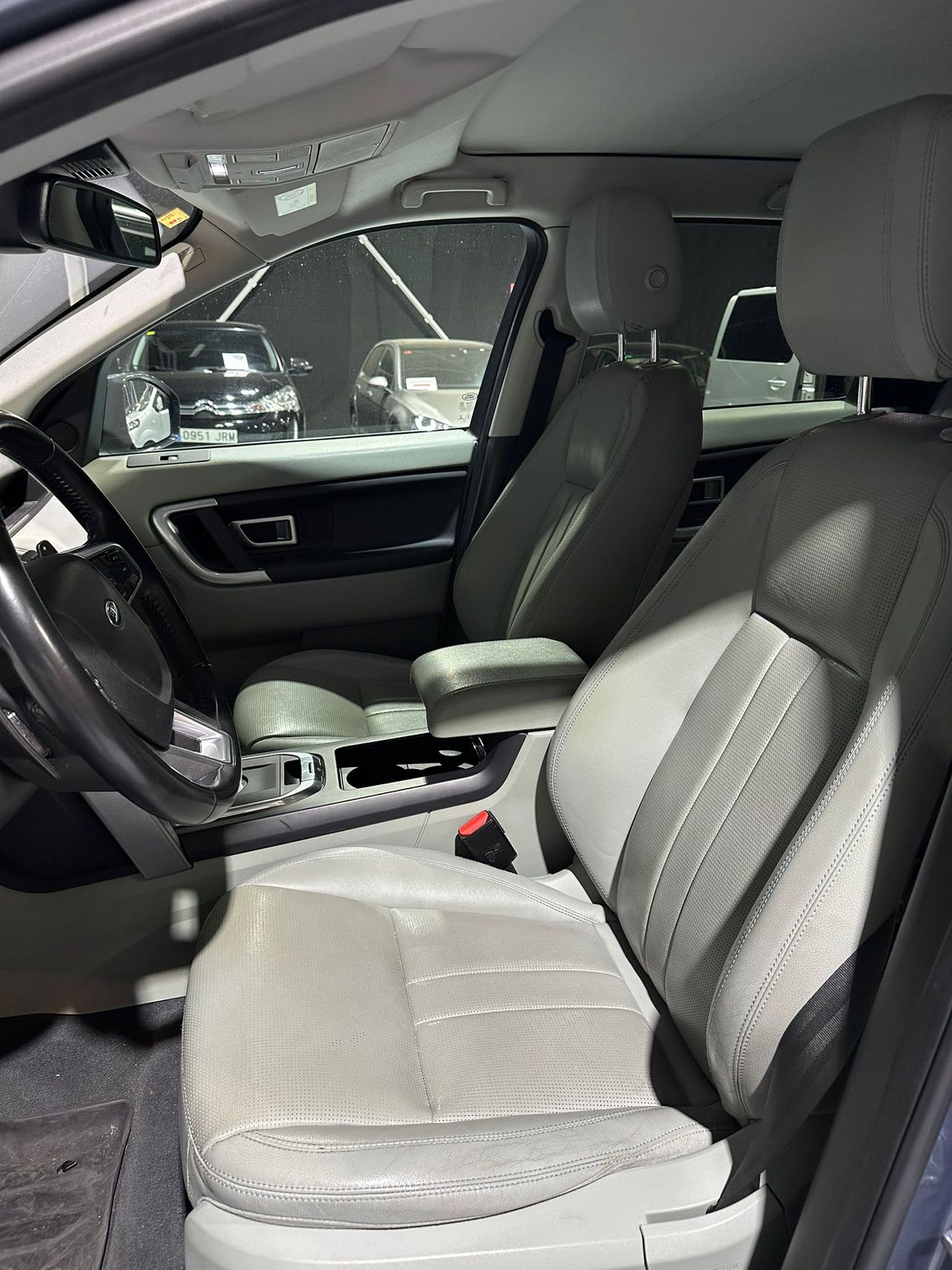 Land-Rover Discovery Sport 2.0L SD4 177kW (240CV) SE 4WD Auto - Foto 11