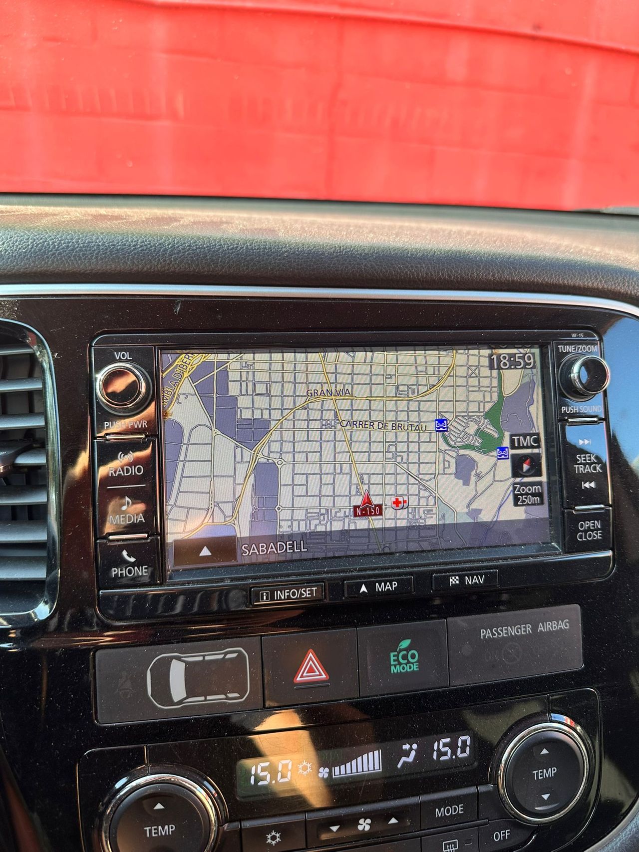 Mitsubishi Outlander 200 MPI Motion CVT 2WD 5 Plazas - Foto 17