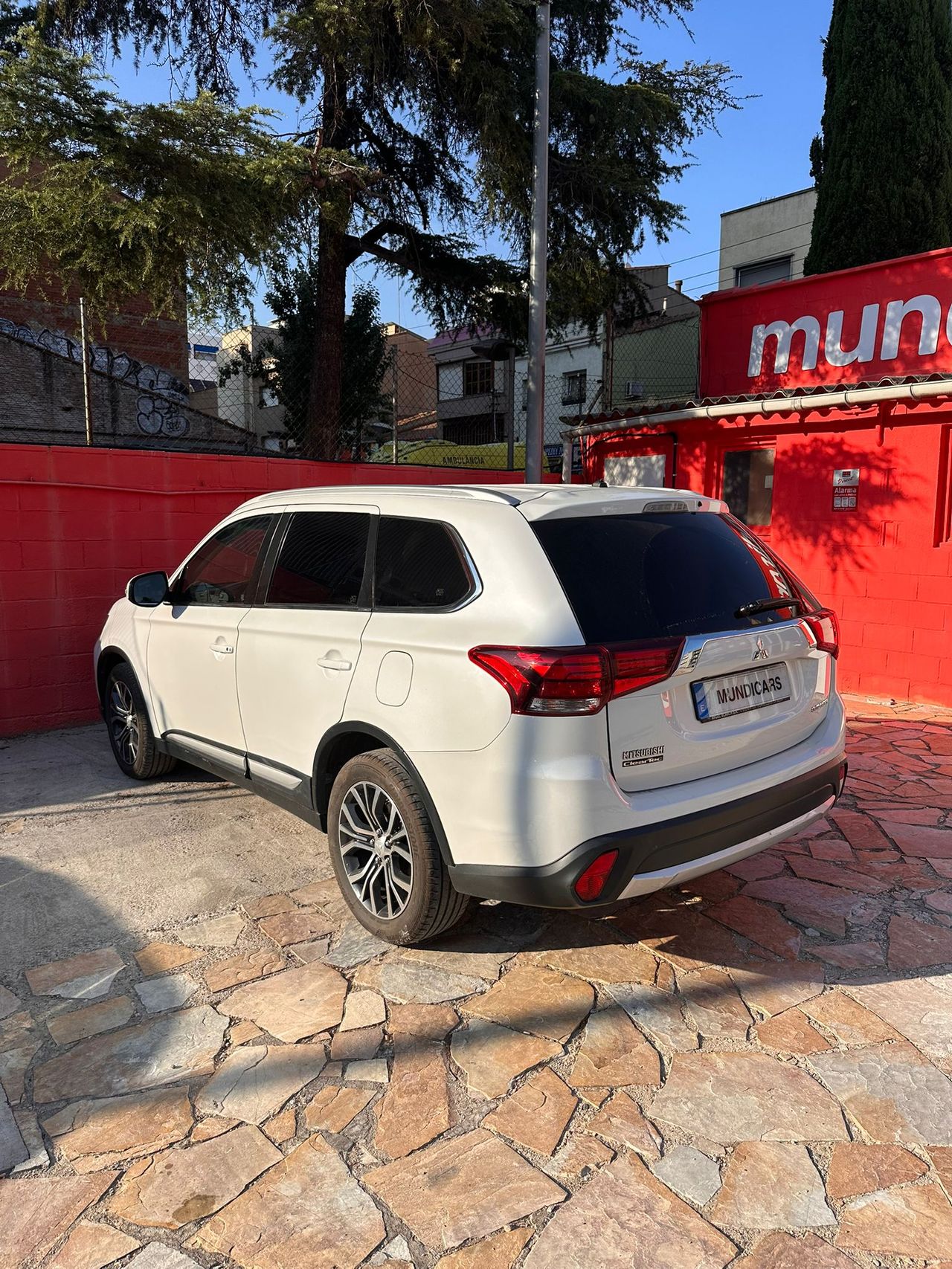 Mitsubishi Outlander 200 MPI Motion CVT 2WD 5 Plazas - Foto 11