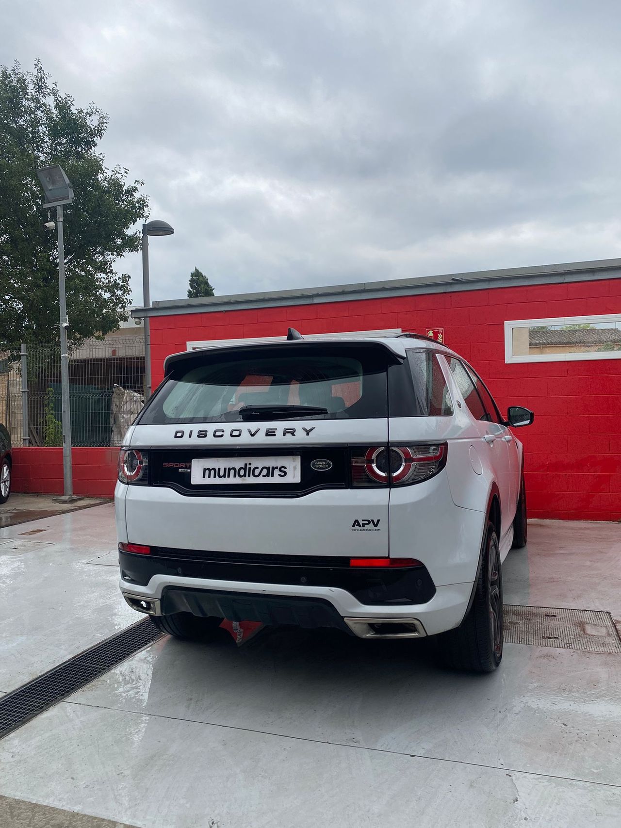 Land-Rover Discovery Sport 2.0L TD4 110kW (150CV) 4x4 SE - Foto 11