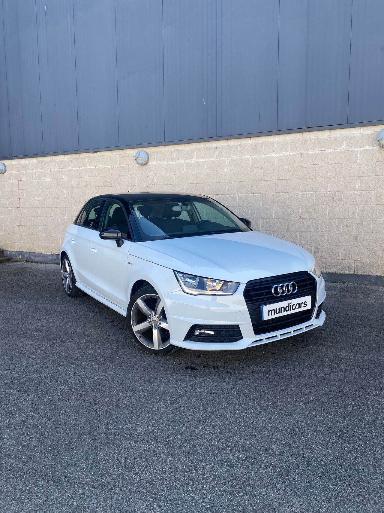 Audi A1 Attraction 1.0 TFSI 70kW (95CV) S tronic - Foto 3