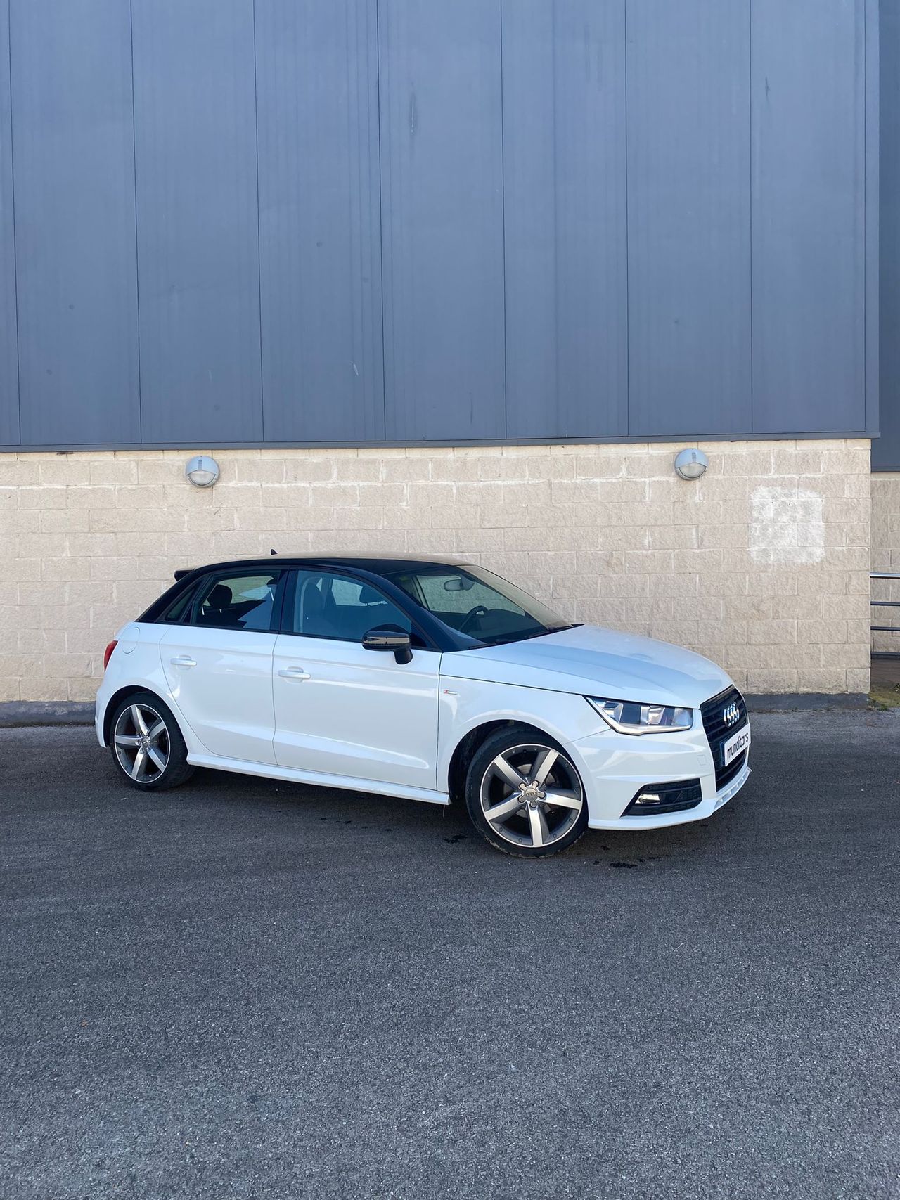 Audi A1 Attraction 1.0 TFSI 70kW (95CV) S tronic - Foto 4