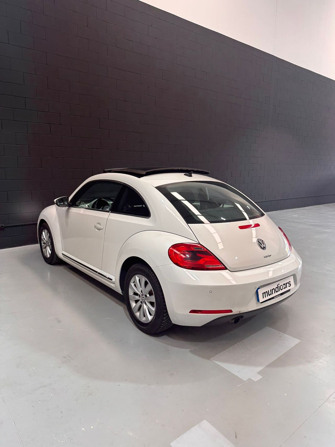Volkswagen Beetle 1.2 TSI 105cv Design - Foto 9