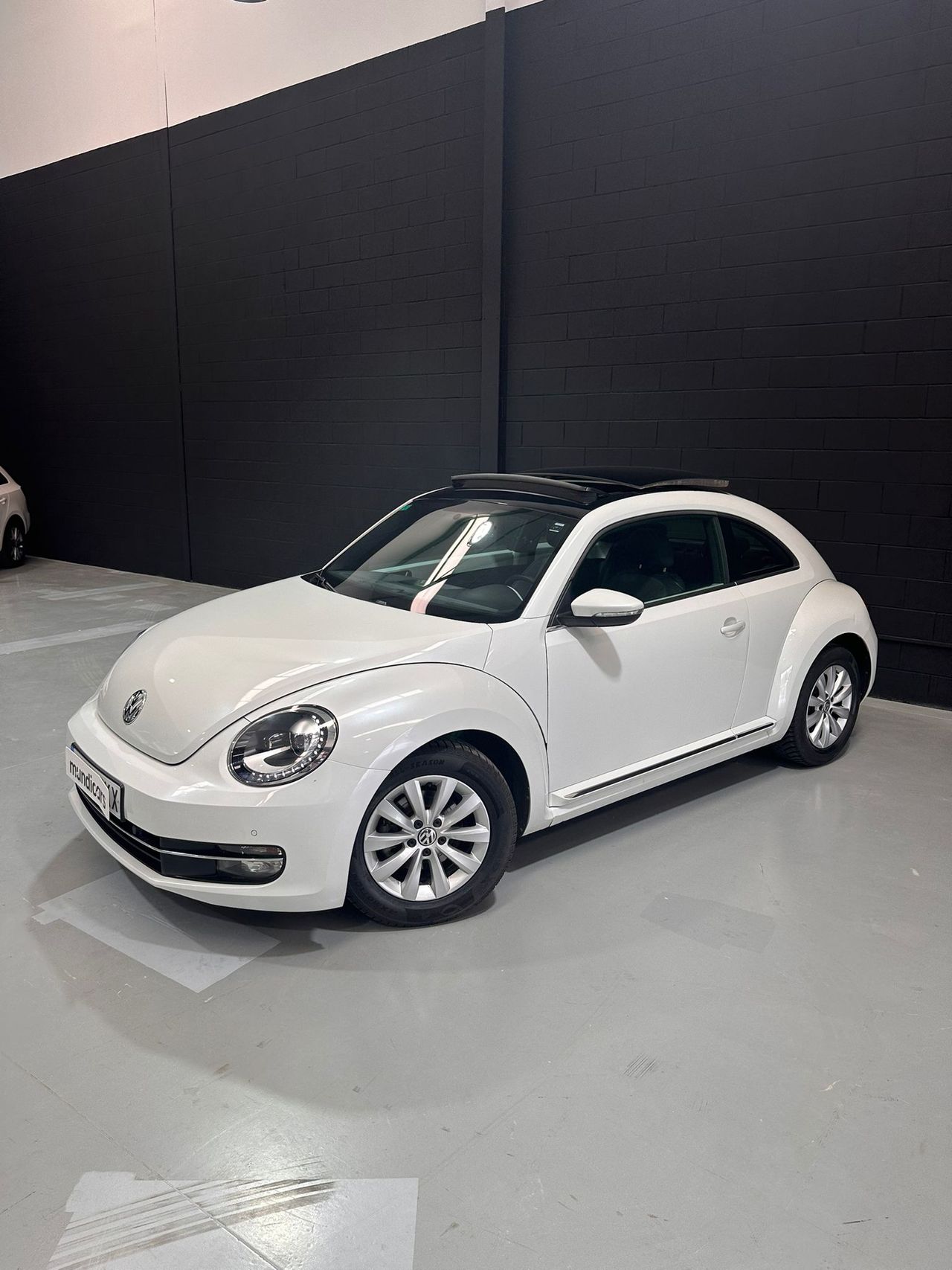 Volkswagen Beetle 1.2 TSI 105cv Design - Foto 6