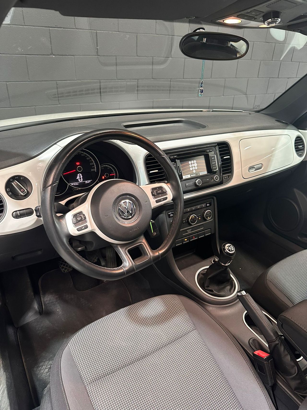 Volkswagen Beetle 1.2 TSI 105cv Design - Foto 12