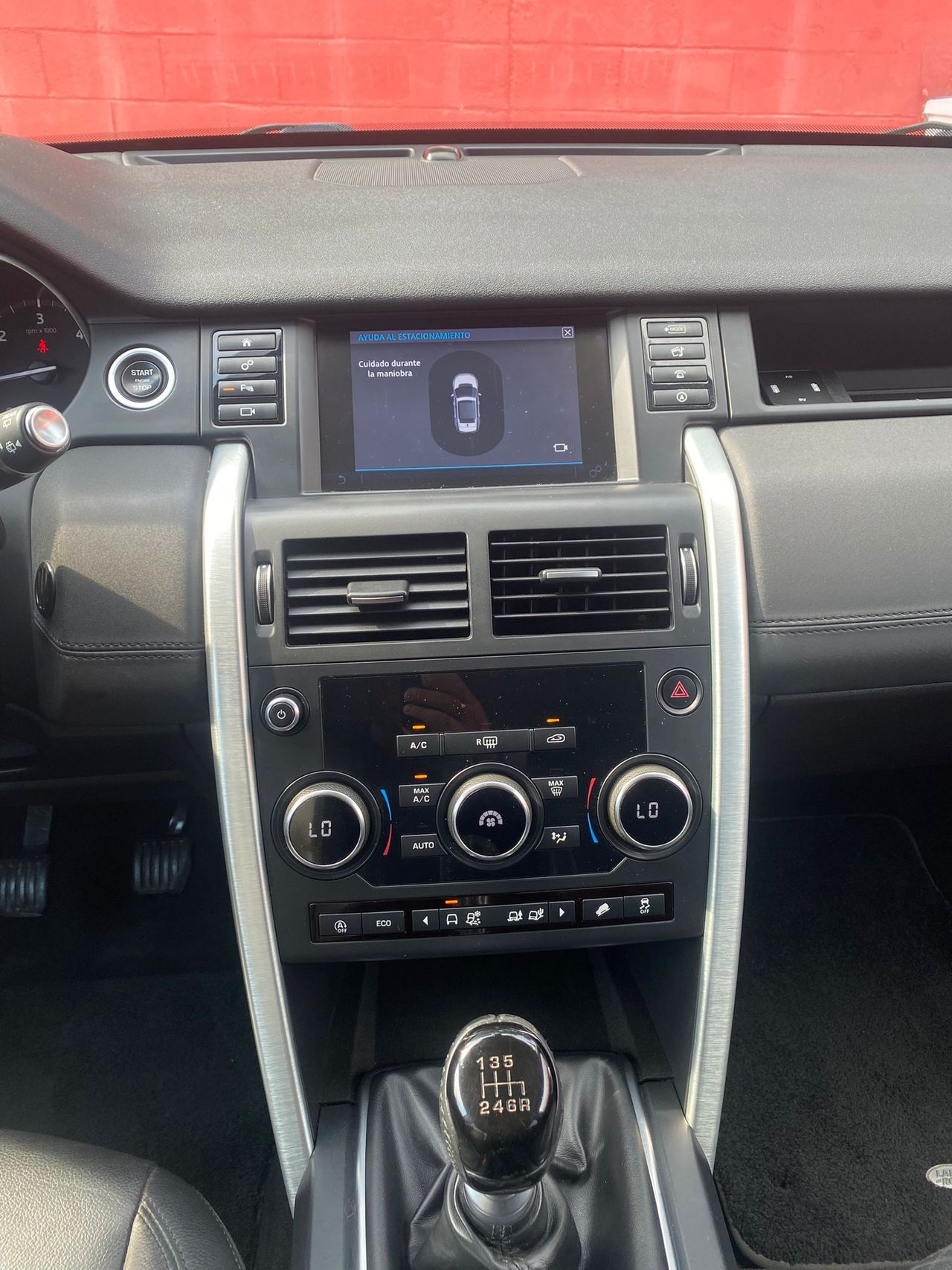 Land-Rover Discovery Sport 2.0L TD4 110kW (150CV) 4x4 SE - Foto 19