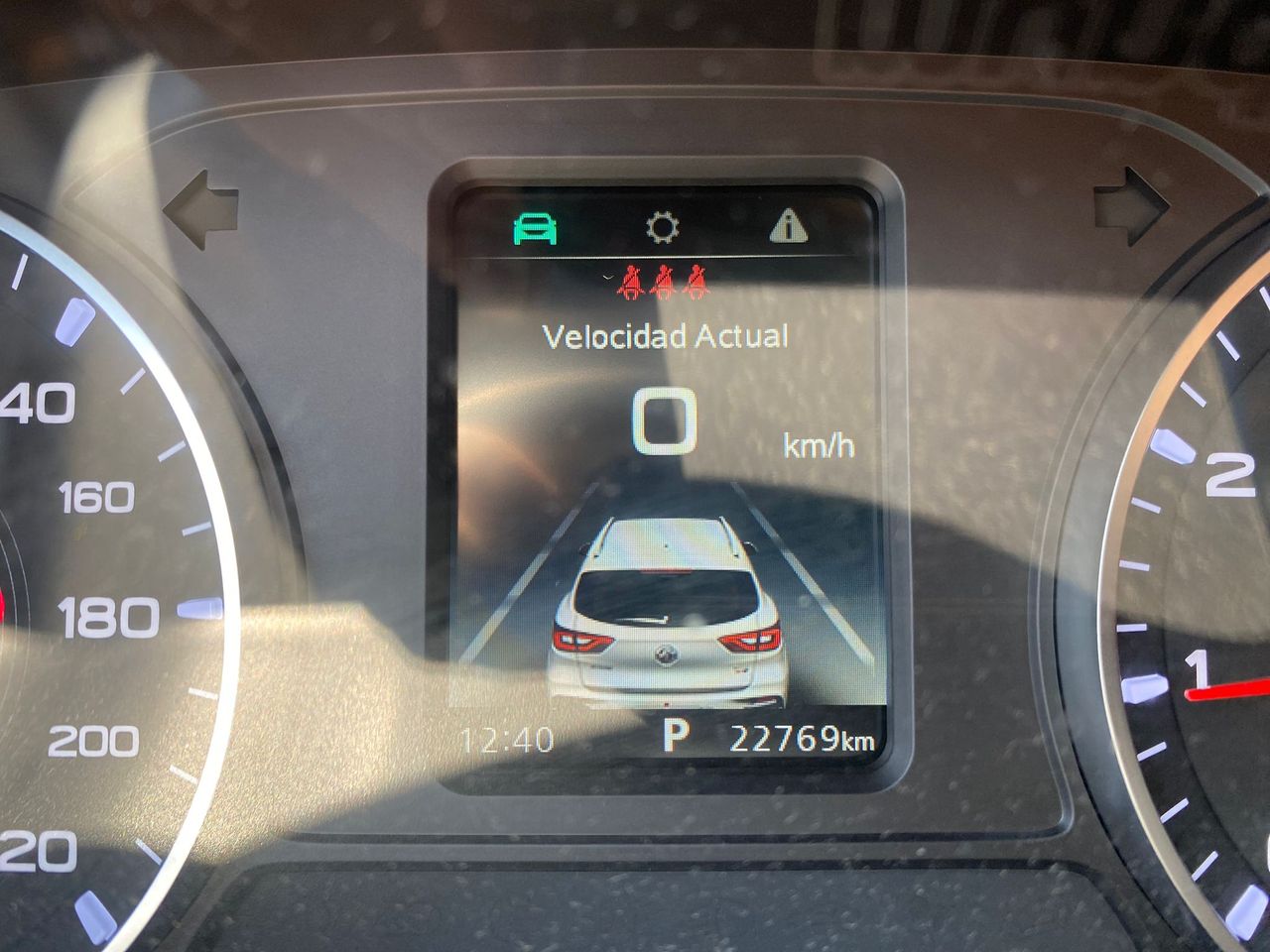 MG ZS 1.0T Comfort Auto - Foto 15