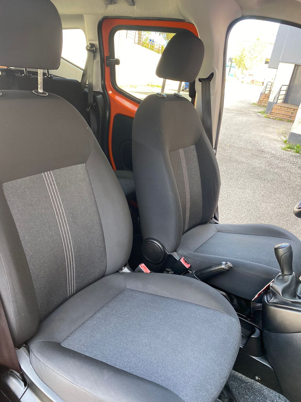 Fiat Qubo Trekking 1.3 Multijet 80 E6 - Foto 12