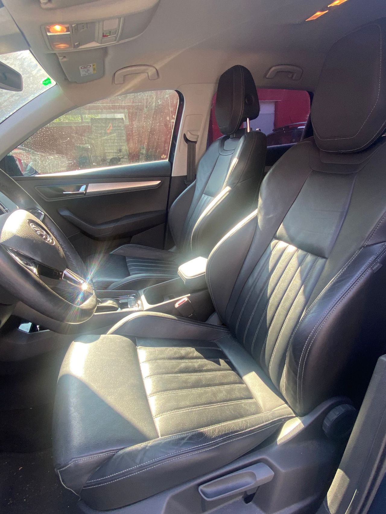 Skoda Karoq 1.0 TSI 85kW (115CV) DSG Ambition - Foto 16