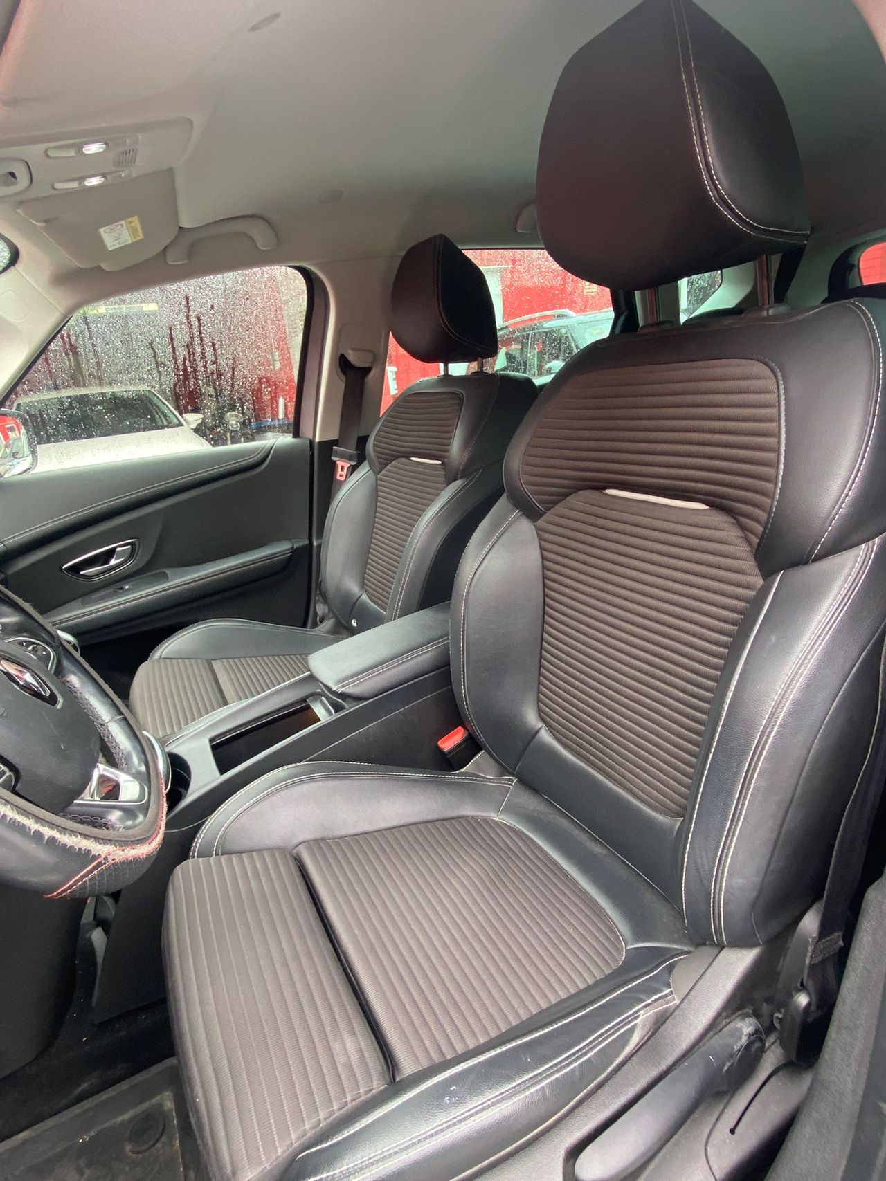 Renault Scénic 1.7 Blue dCi BOSE-Edition  - Foto 15
