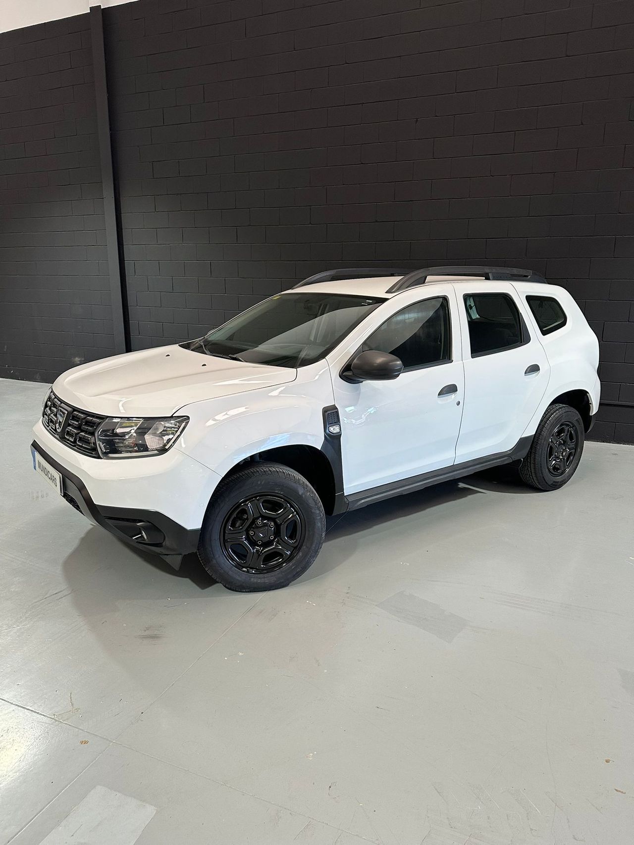 Dacia Duster Essential 1.6 84kW (114CV) 4X2 - Foto 8
