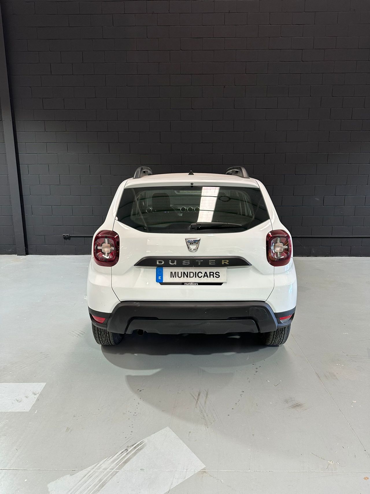 Dacia Duster Essential 1.6 84kW (114CV) 4X2 - Foto 10
