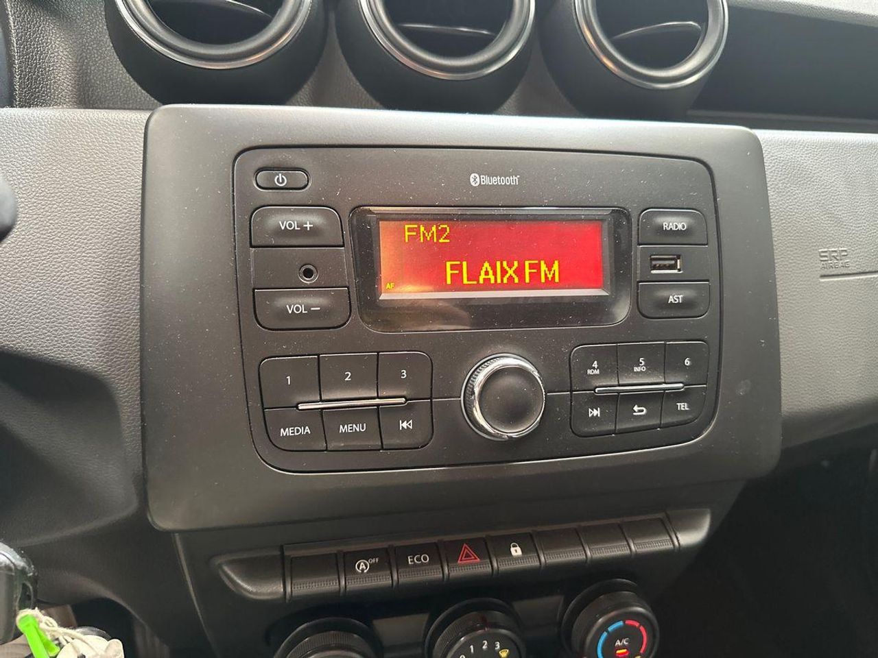 Dacia Duster Essential 1.6 84kW (114CV) 4X2 - Foto 15