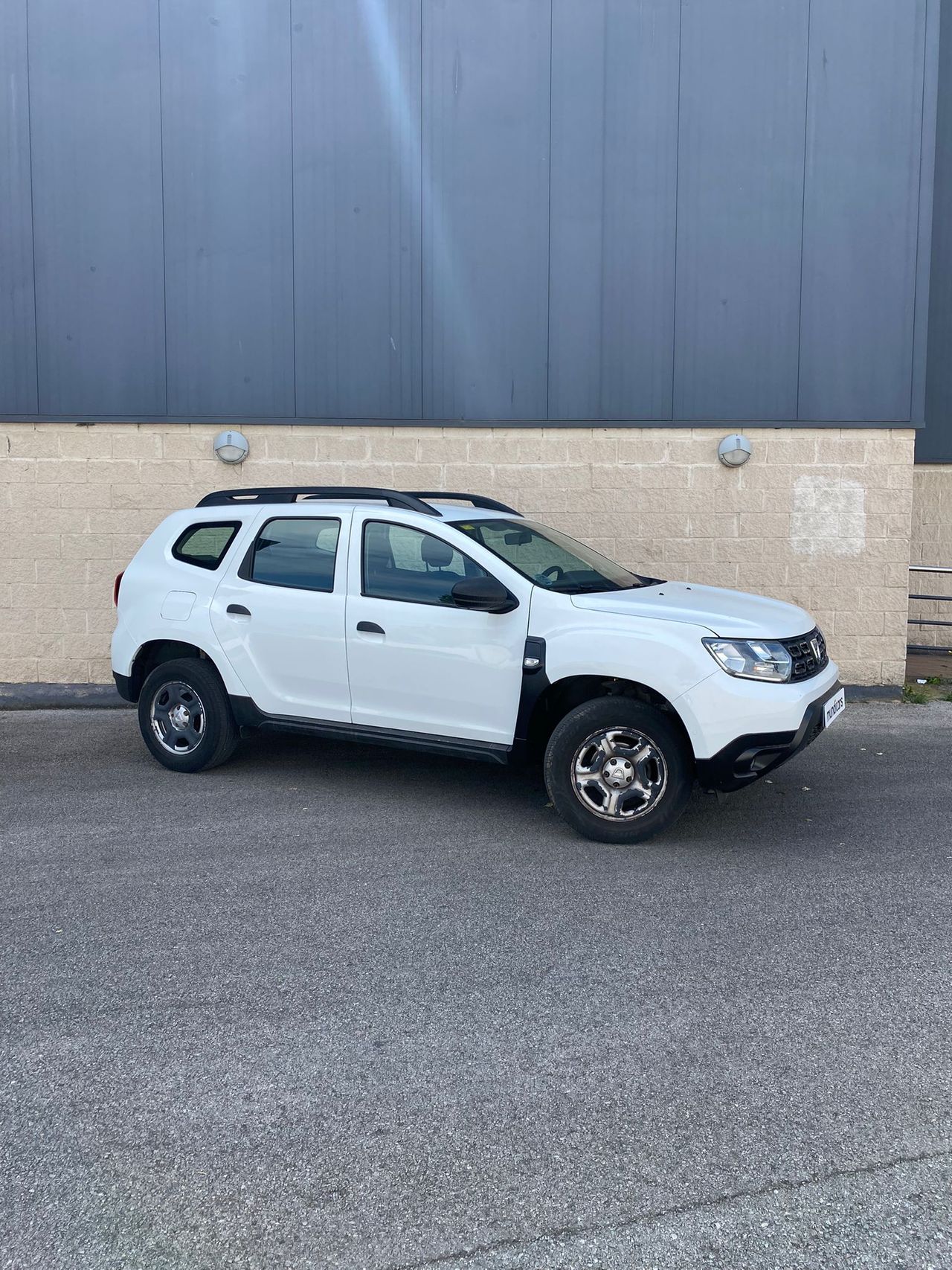 Dacia Duster Essential 1.6 84kW (114CV) 4X2 - Foto 4