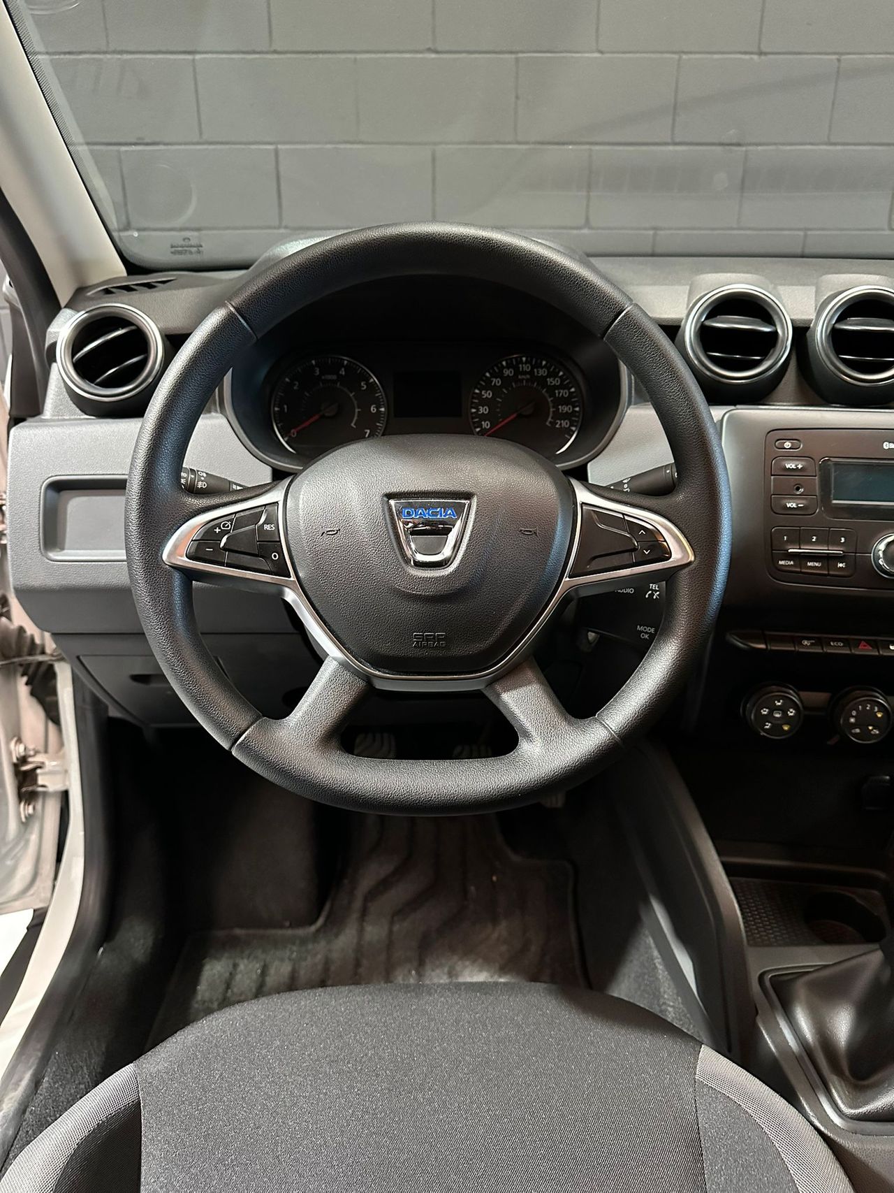 Dacia Duster Essential 1.6 84kW (114CV) 4X2 - Foto 13