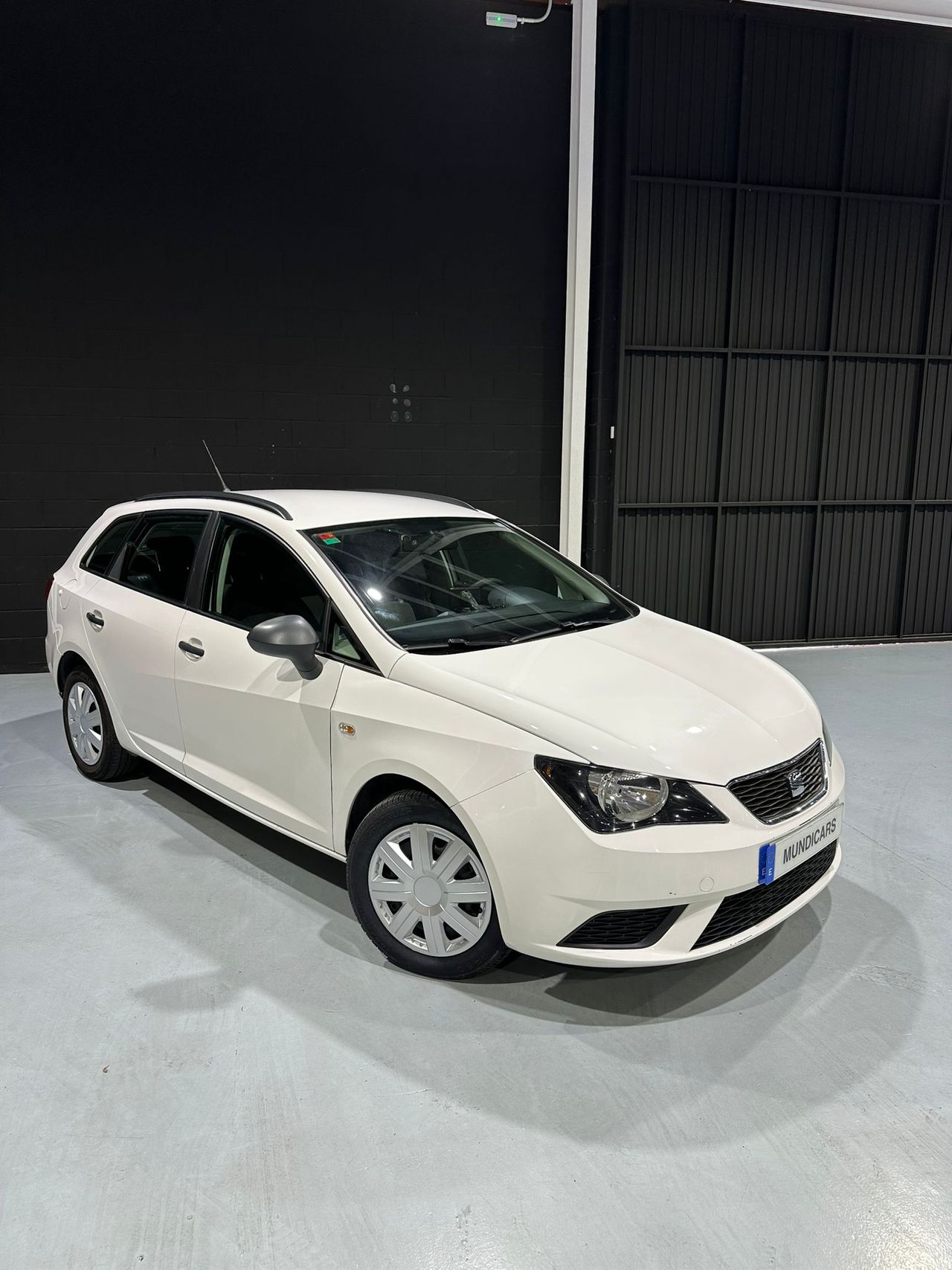 Seat Ibiza ST 1.6 TDI 90cv Reference - Foto 4