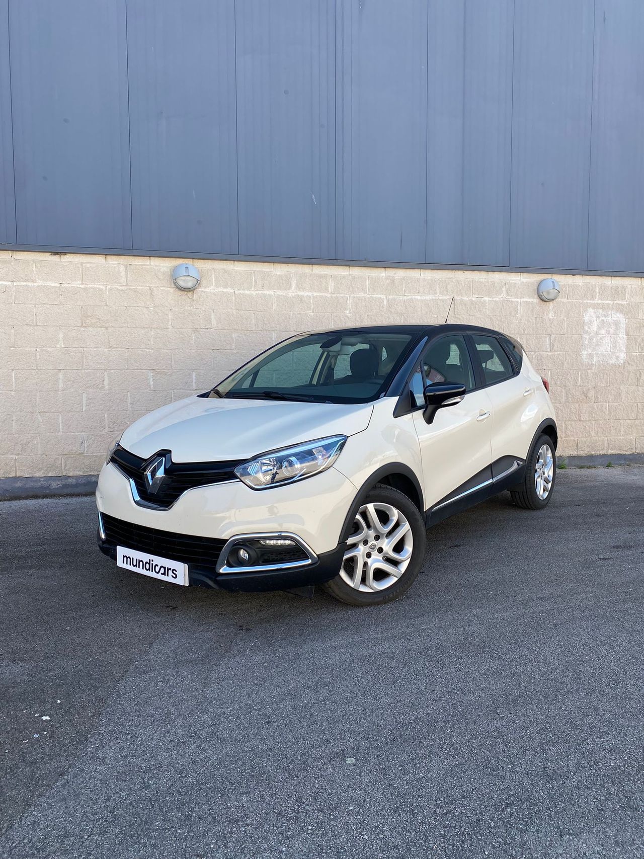 Renault Captur Zen TCe 120 - Foto 5