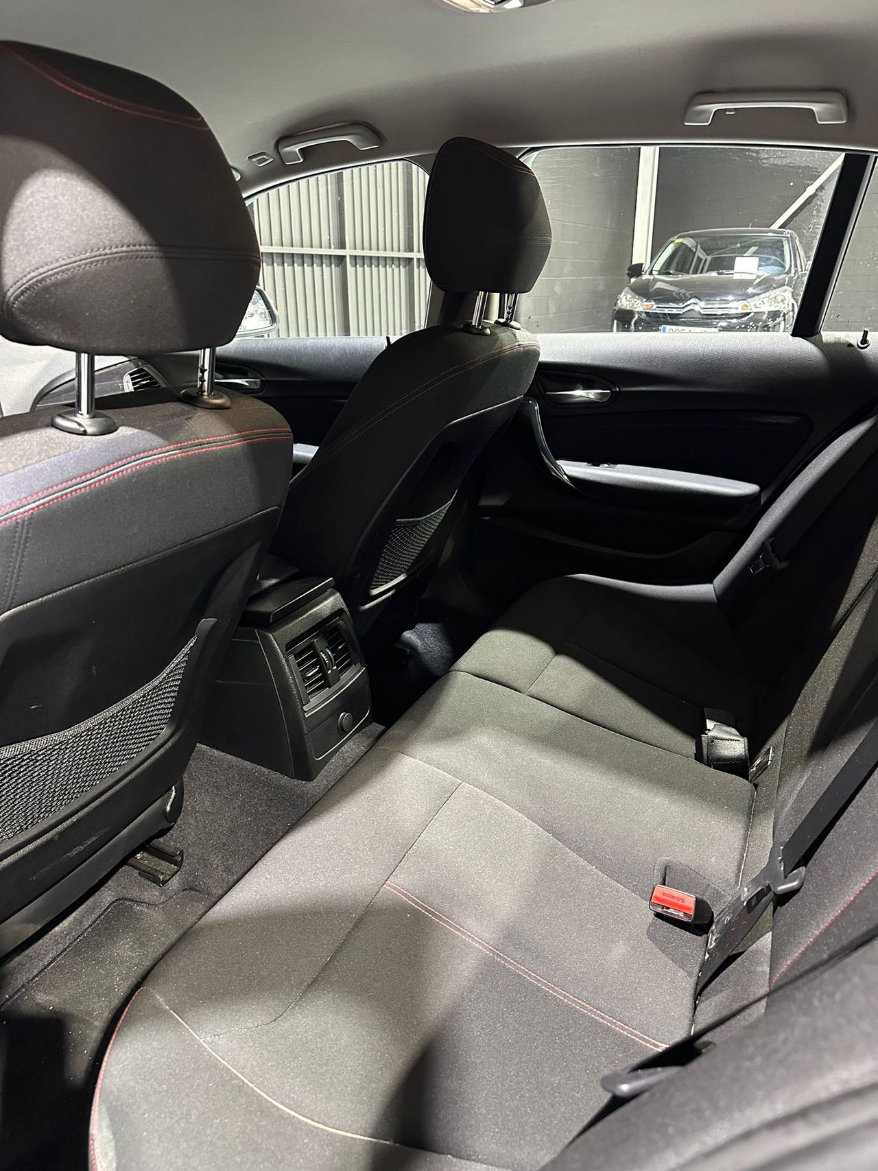 BMW Serie 1 118d xDrive - Foto 11