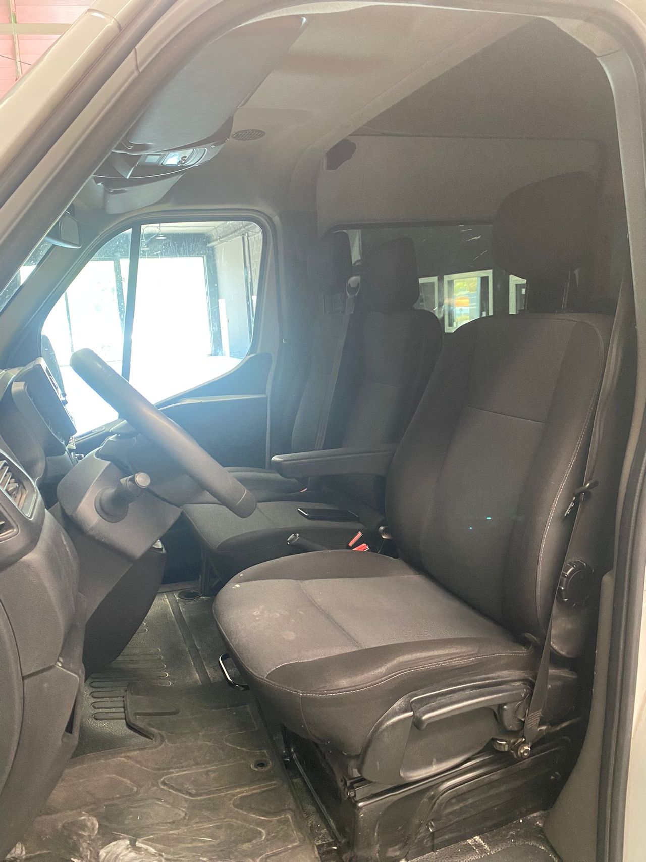 Renault Master Combi 6 L2H2 3300 dCi 135 CV  - Foto 16
