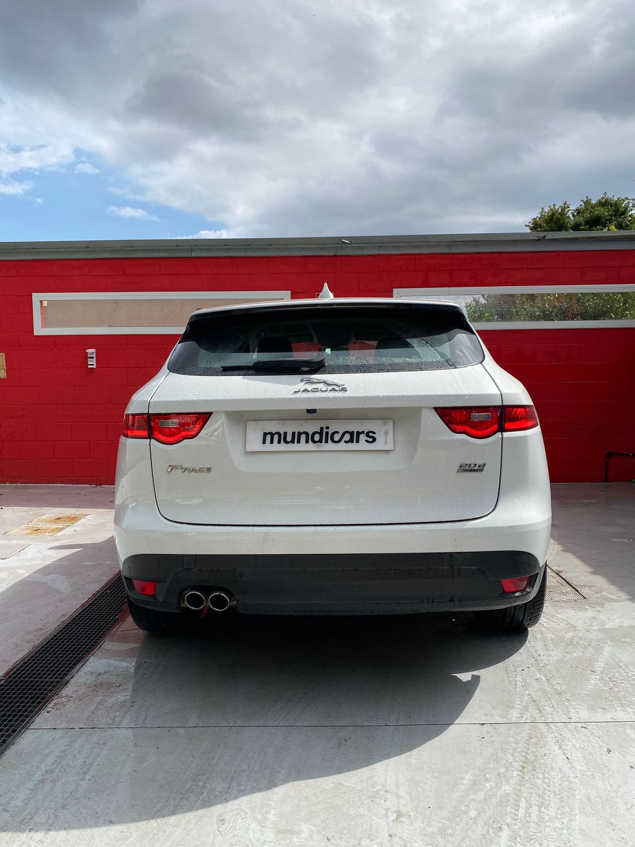 Jaguar F-Pace 2.0L i4D AWD Automático Portfolio - Foto 13