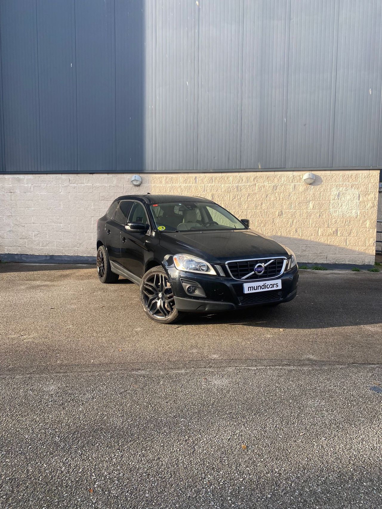 Volvo XC60 2.4 D3 AWD Momentum - Foto 4