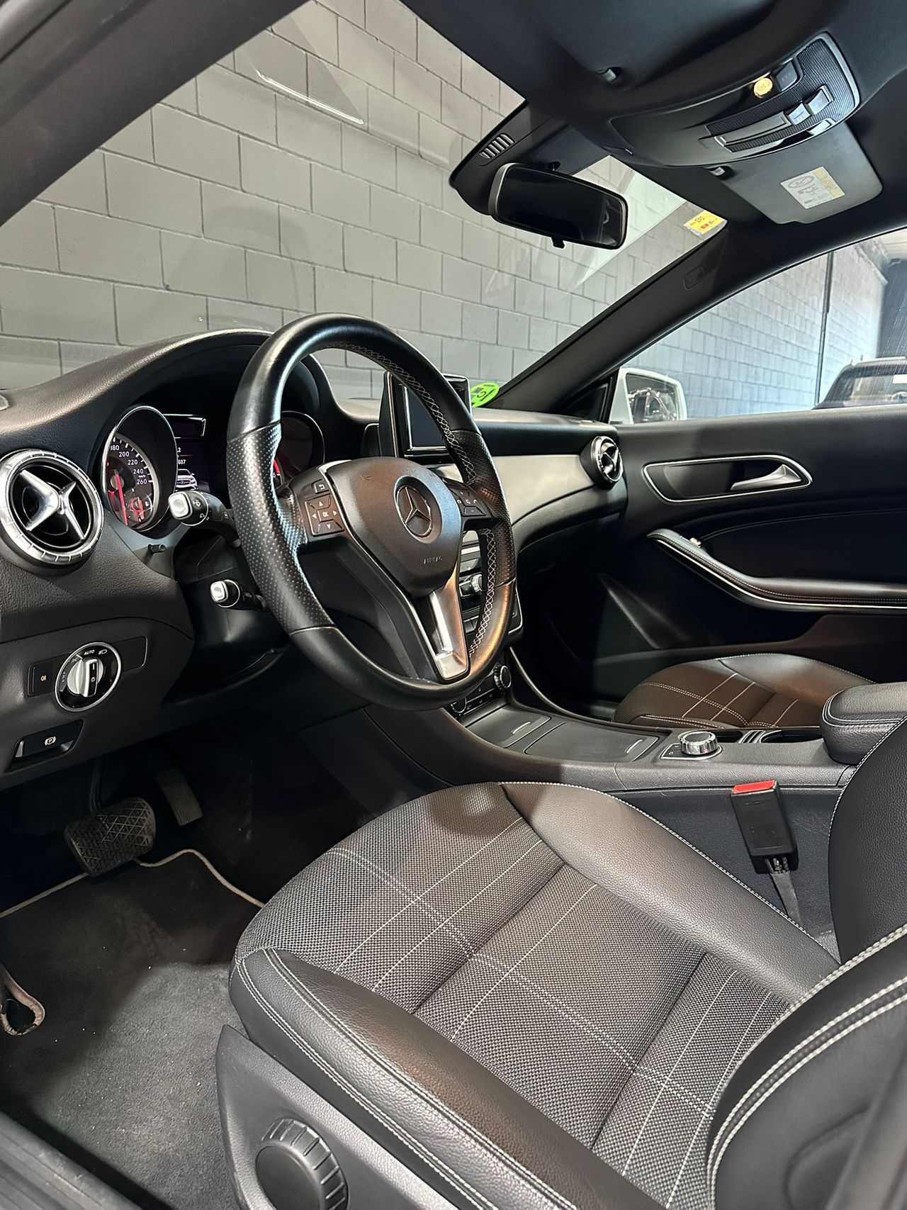 Mercedes Clase CLA CLA 220 CDI Aut. Urban - Foto 13